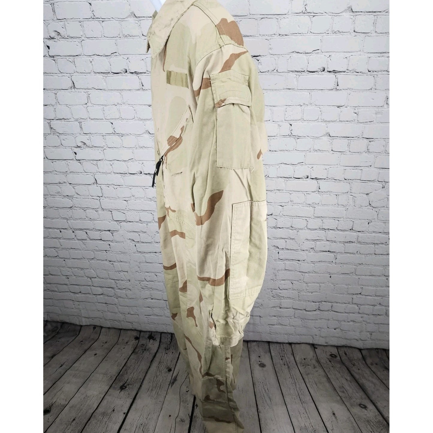 US Military Desert Camouflage Mechanics Cold Weather Uniform Coveralls Large L