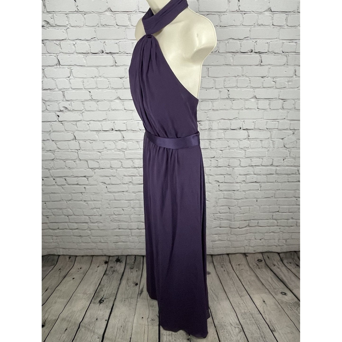White By Vera Wang Purple Halter Padded Backless Prom Formal Maxi Dress Gown 12