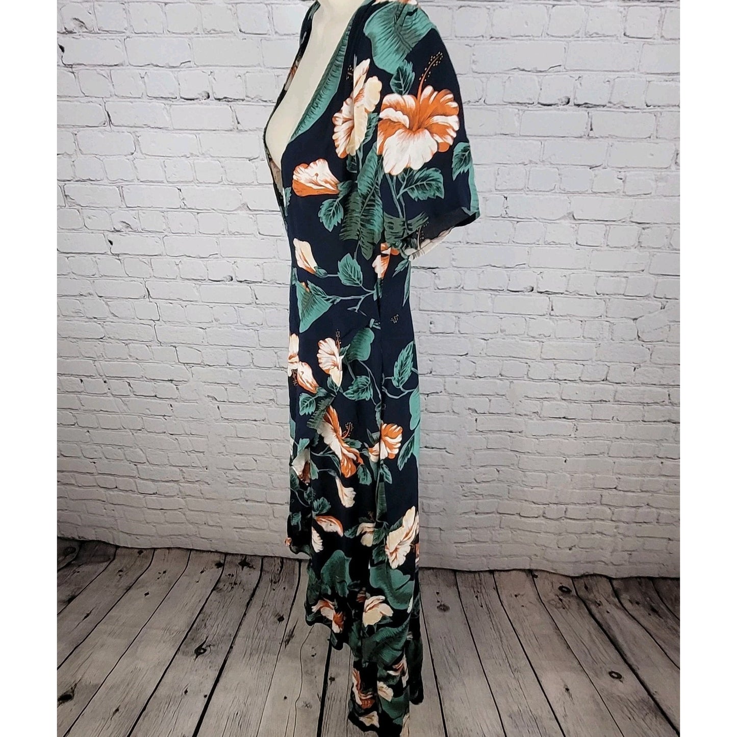 XIX PALMS Navy Hawaiian Floral Short Sleeve Wrap Hi Low Maxi Dress Hawaii Size 3