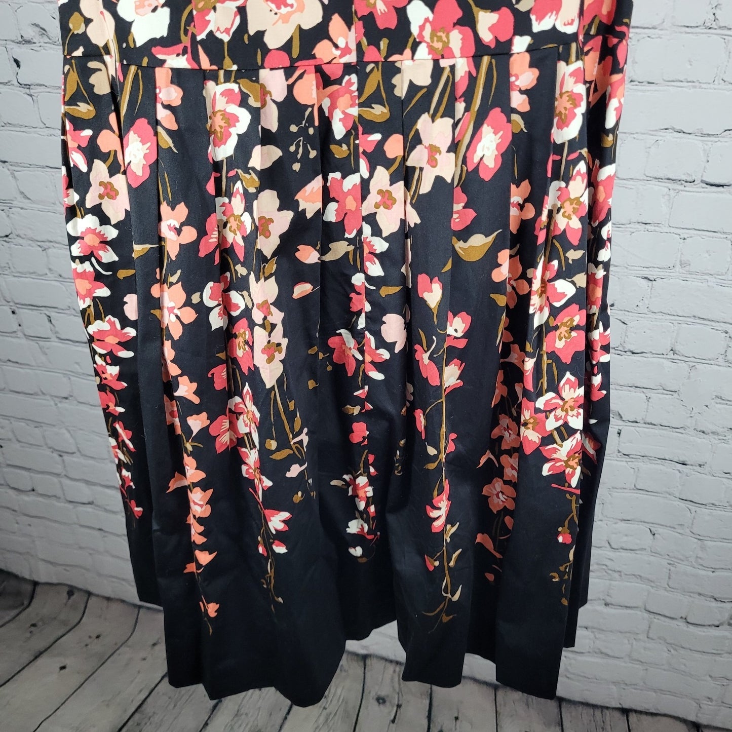 Talbots Black Multicolor Floral Sleeveless A-line Pleated Lined Midi Dress 14WP