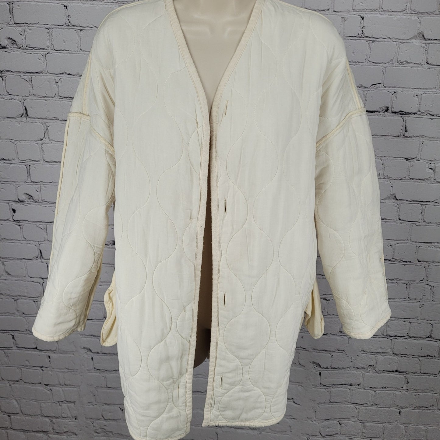 Zara Ivory Cream Quilted Cotton Buttoned Collarless Pockets Jacket Size Small S