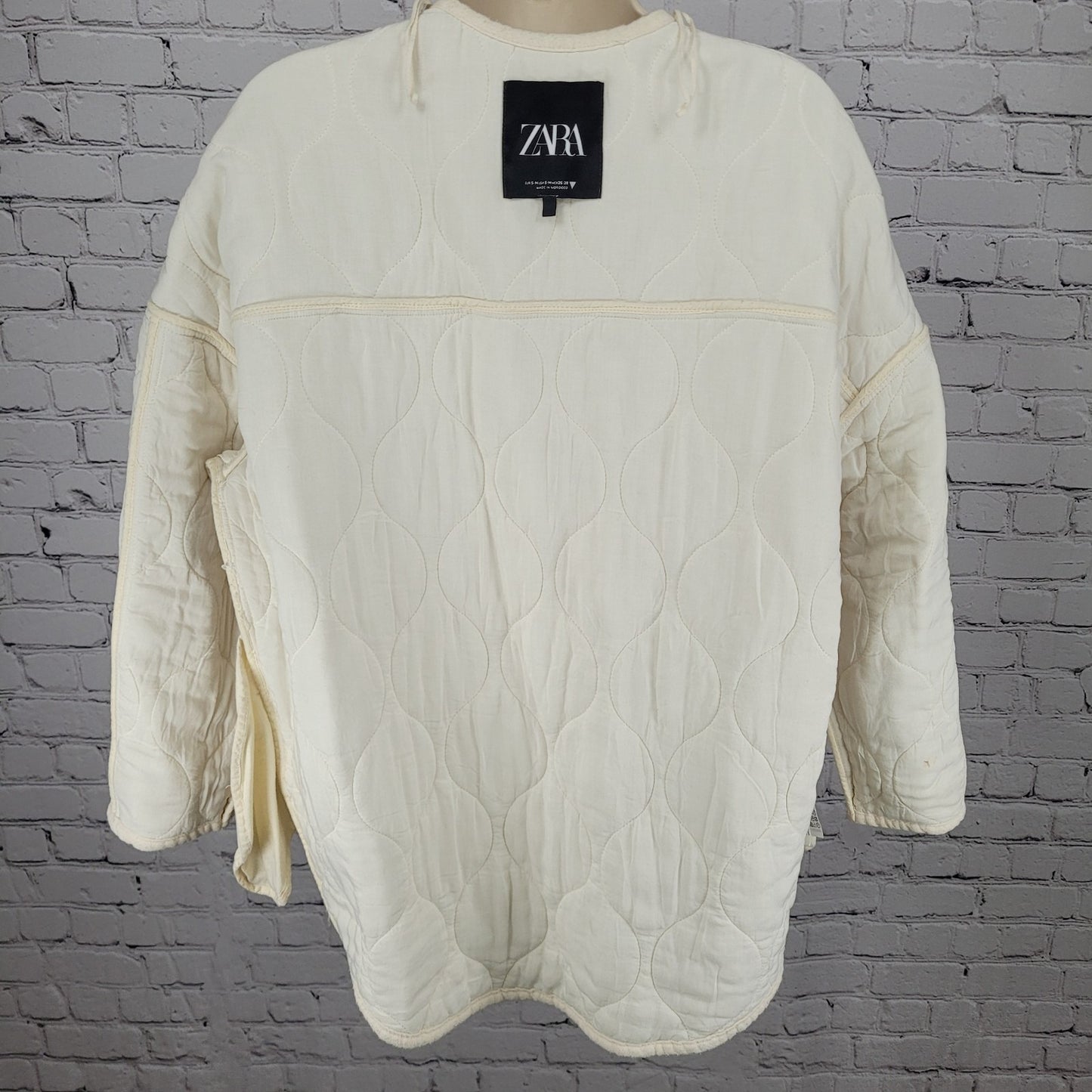 Zara Ivory Cream Quilted Cotton Buttoned Collarless Pockets Jacket Size Small S