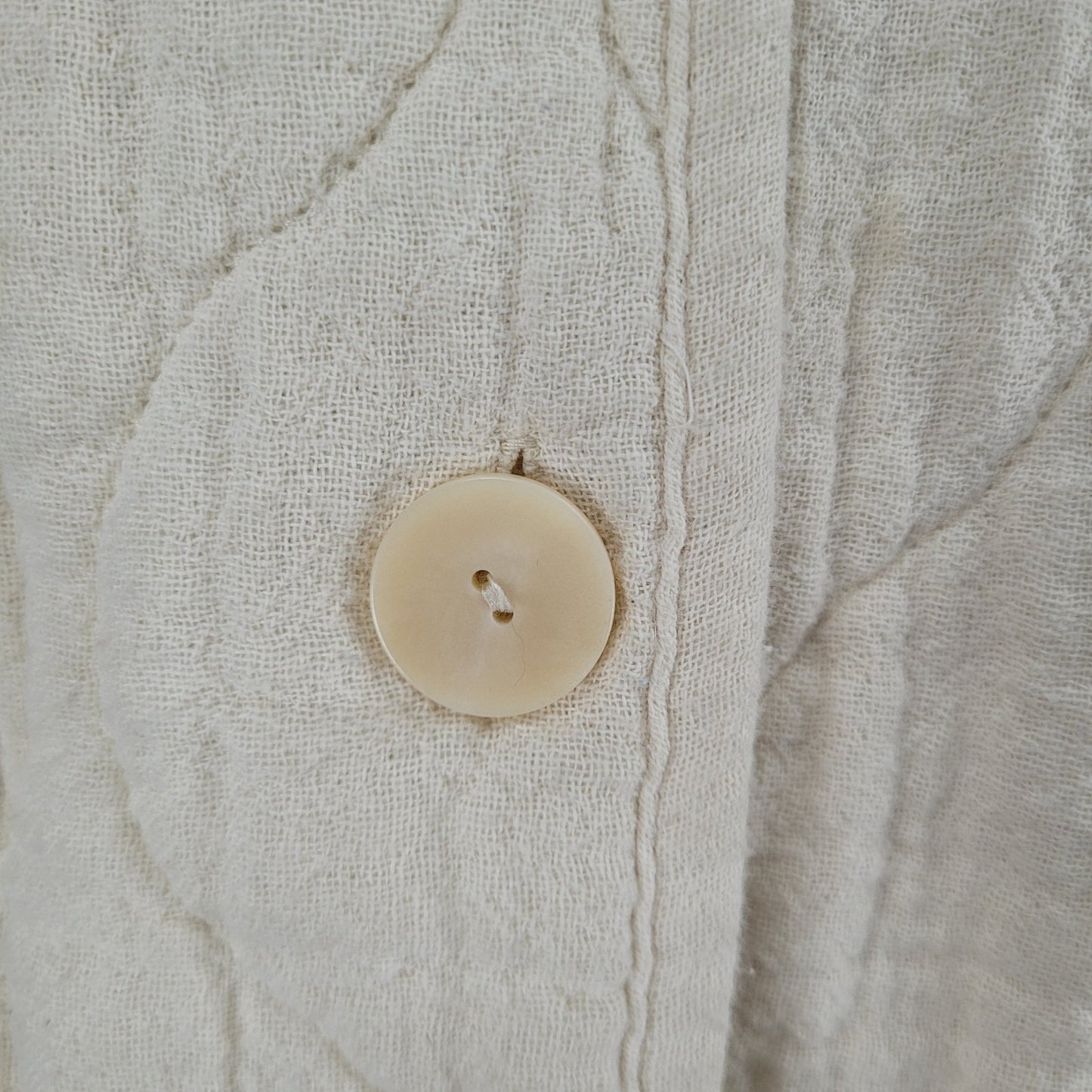 Zara Ivory Cream Quilted Cotton Buttoned Collarless Pockets Jacket Size Small S