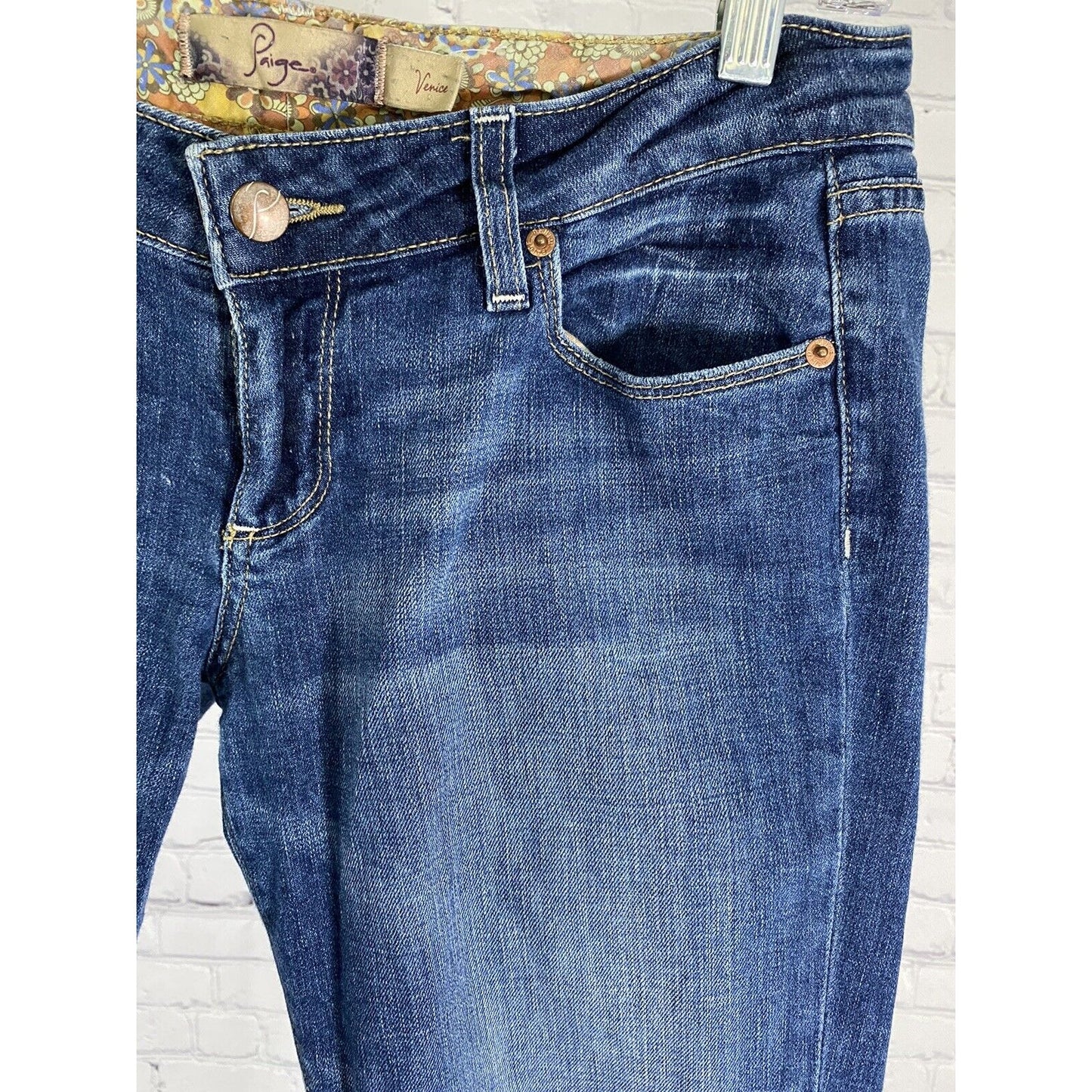 Paige Low Rise Medium Wash Blue Denim Venice Straight Leg Jeans (31x24.5)