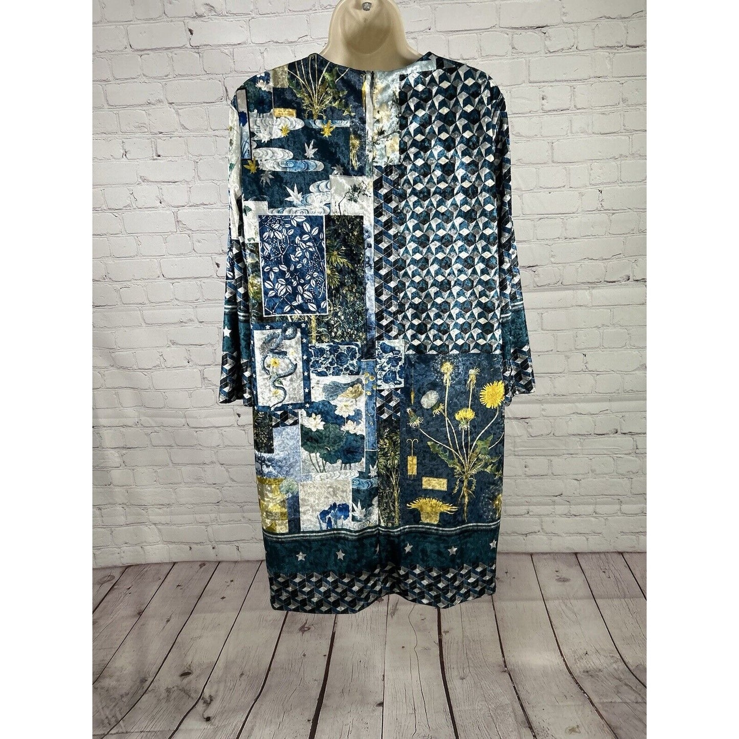 Vilagallo Velvet Floral Geometric Back Zip 3/4 Sleeve Shift Dress Women’s M
