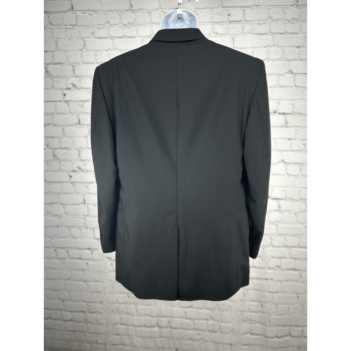Jos A Bank Solid Black Wool 2 Button Single Vent Sport Coat Blazer Size 40R