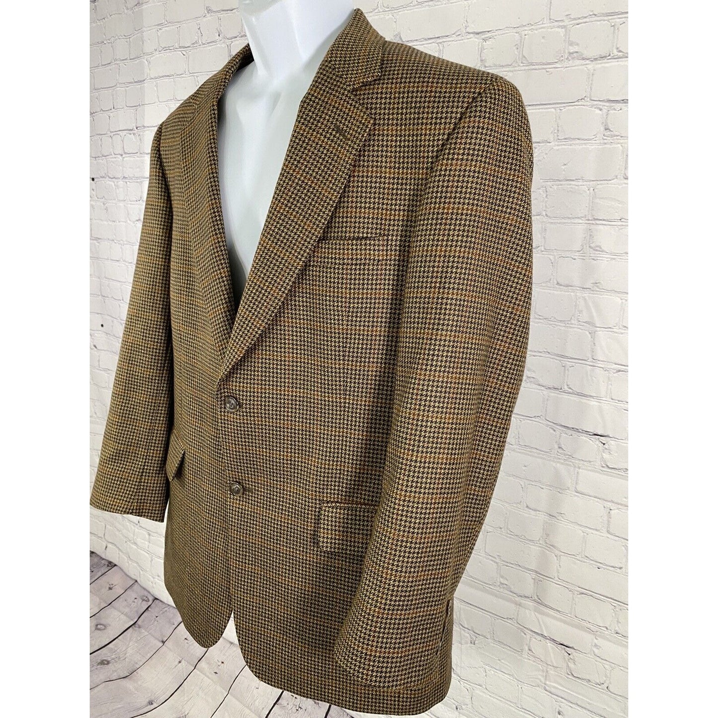 Jos A Bank 100% Wool Multicolor Houndstooth Plaid 2 Button Blazer Jacket 41R