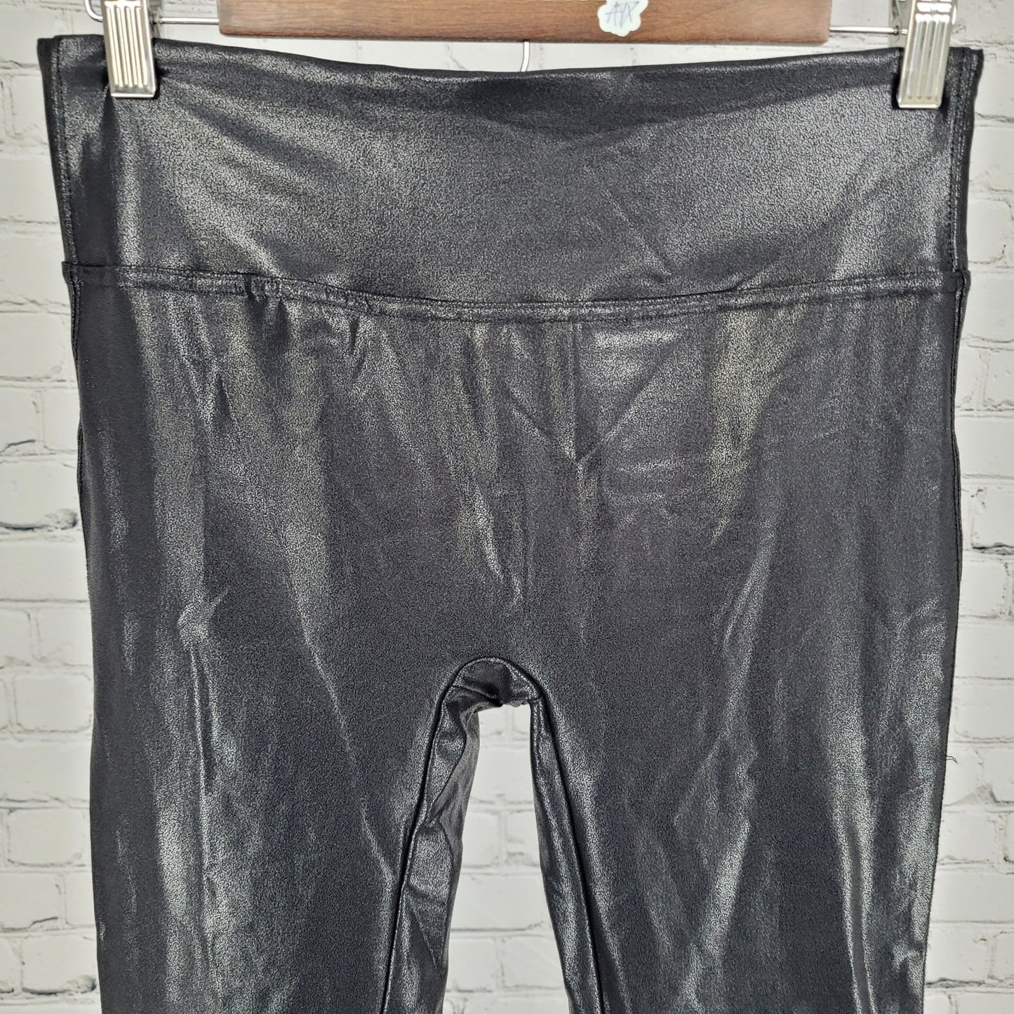 NWT Retro Gong Black Shiny Mid Rise Athleisure Leggings Size Large L (28x27)