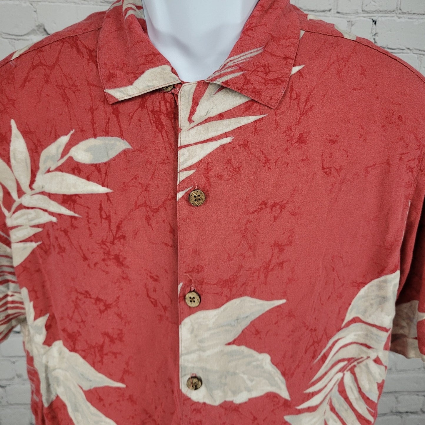 Hayana Jack's Cafe Muted Red Hawaiian Button Up Short Sleeve Shirt Size Large L