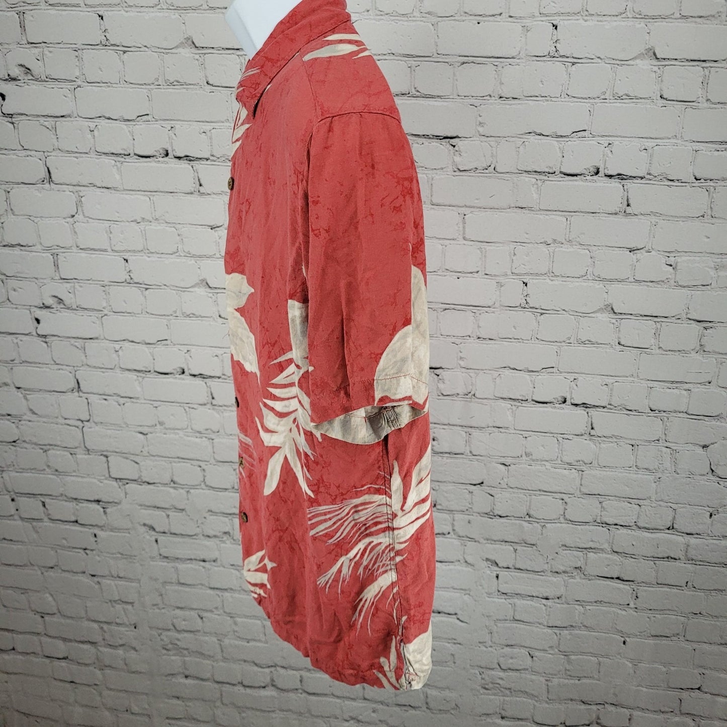 Hayana Jack's Cafe Muted Red Hawaiian Button Up Short Sleeve Shirt Size Large L
