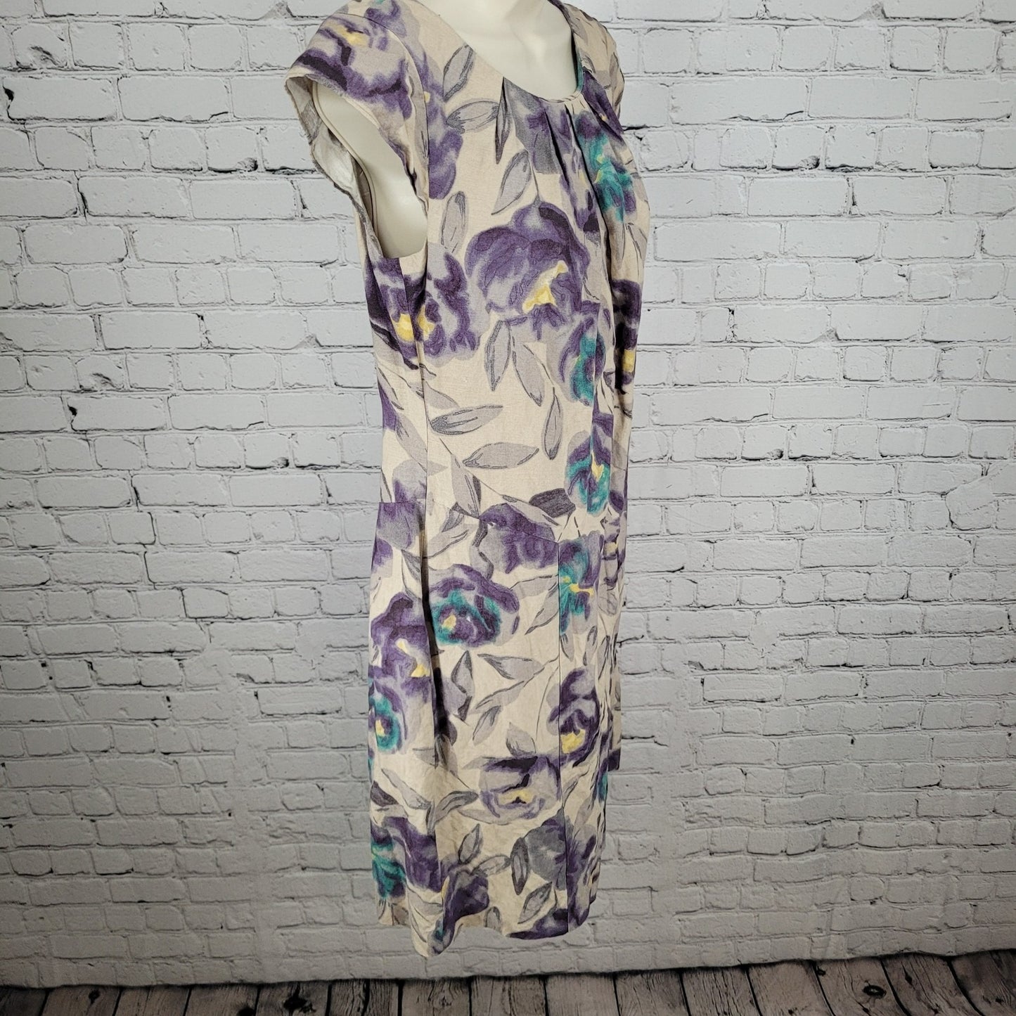 VTG Laura Ashley Tan & Purple Floral Cap Short Sleeve Lined Sheath Dress Size 9