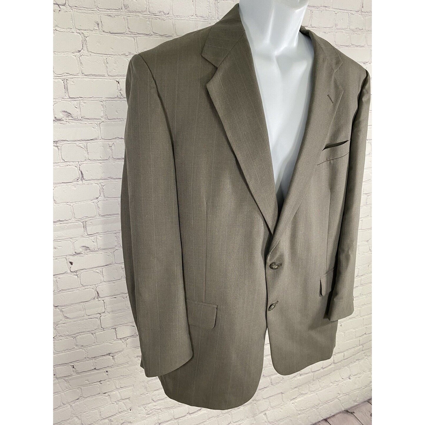 VTG Stafford Gray Two Button Coat Blazer Jacket Windowpane Striped 46R