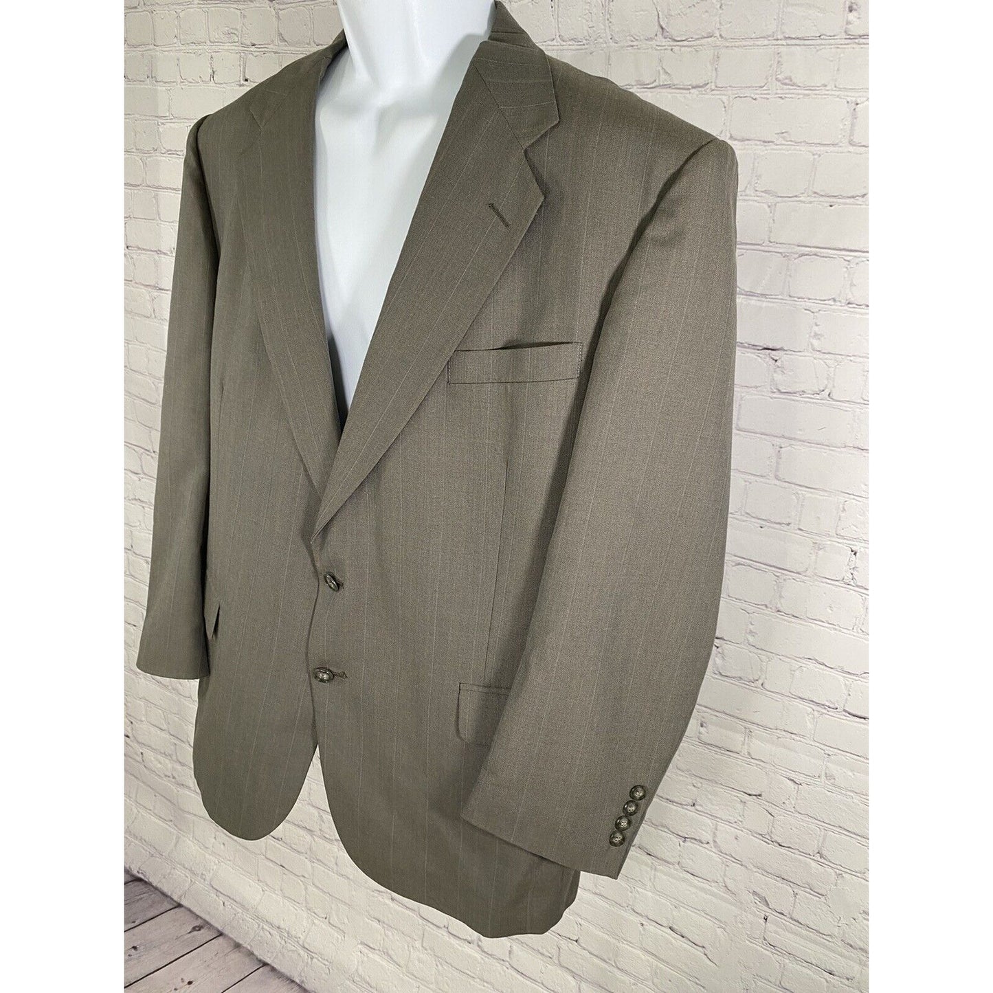 VTG Stafford Gray Two Button Coat Blazer Jacket Windowpane Striped 46R