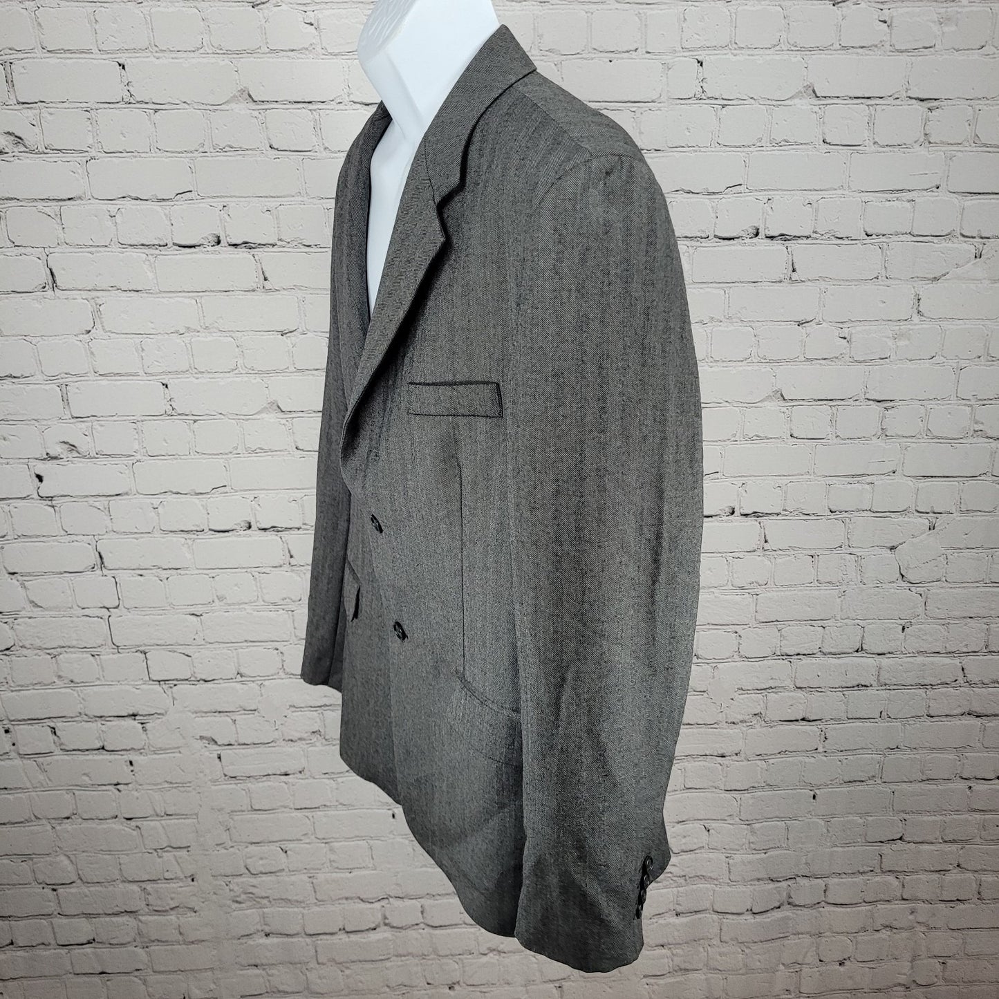 Barneys New York Grey 100% Wool Herringbone Blazer Italy Made Size 52 US 42