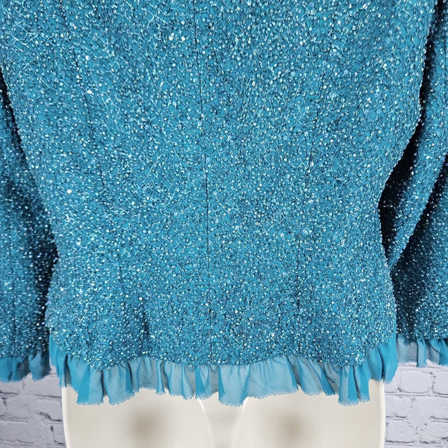 Carmen Marco Valvo Green Beaded Silk Lined Signature Ruffle 3/4 Sleeve Jacket 8