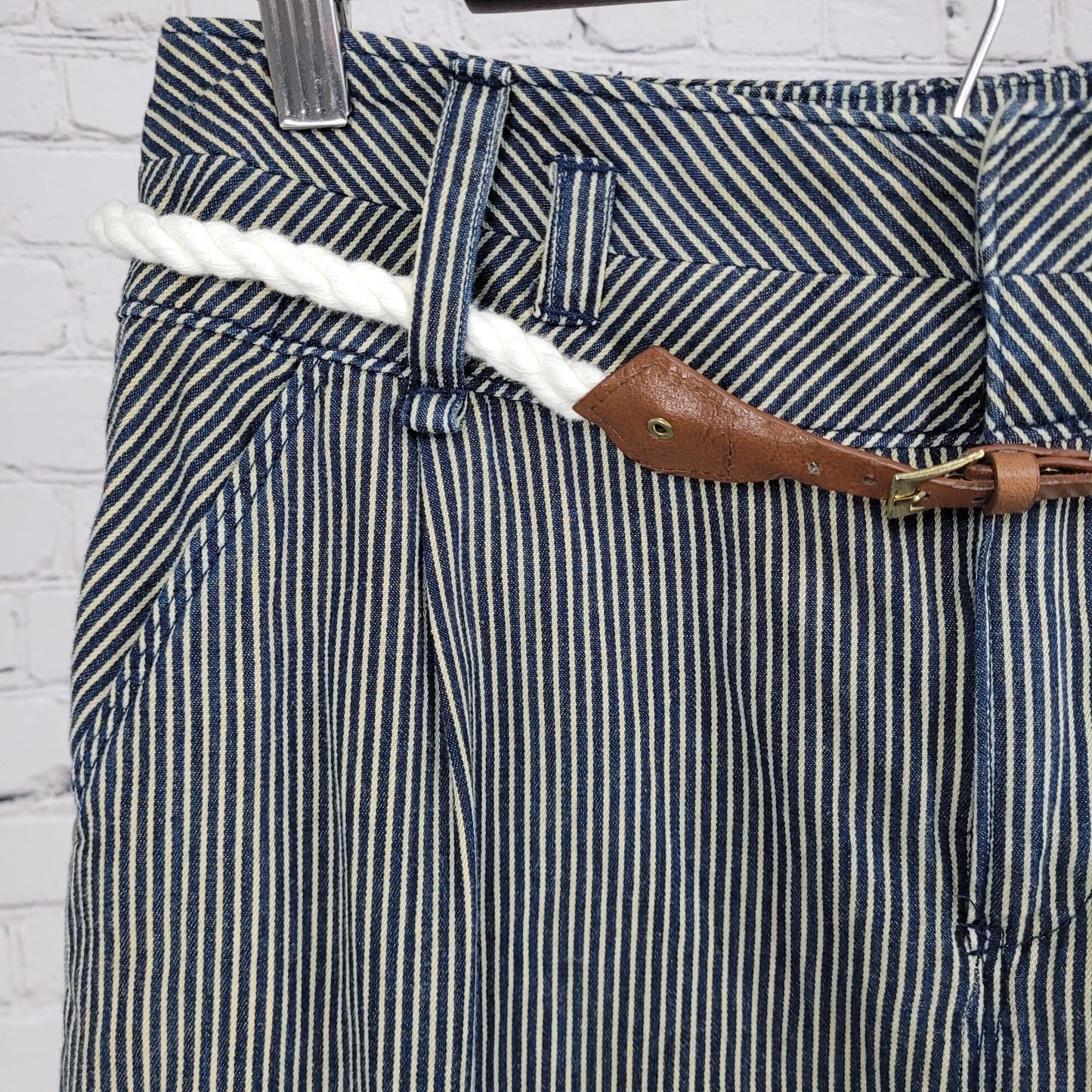 ETT Twa Anthropologie Navy 100% Cotton Striped Belted Pleated Short Skirt 8