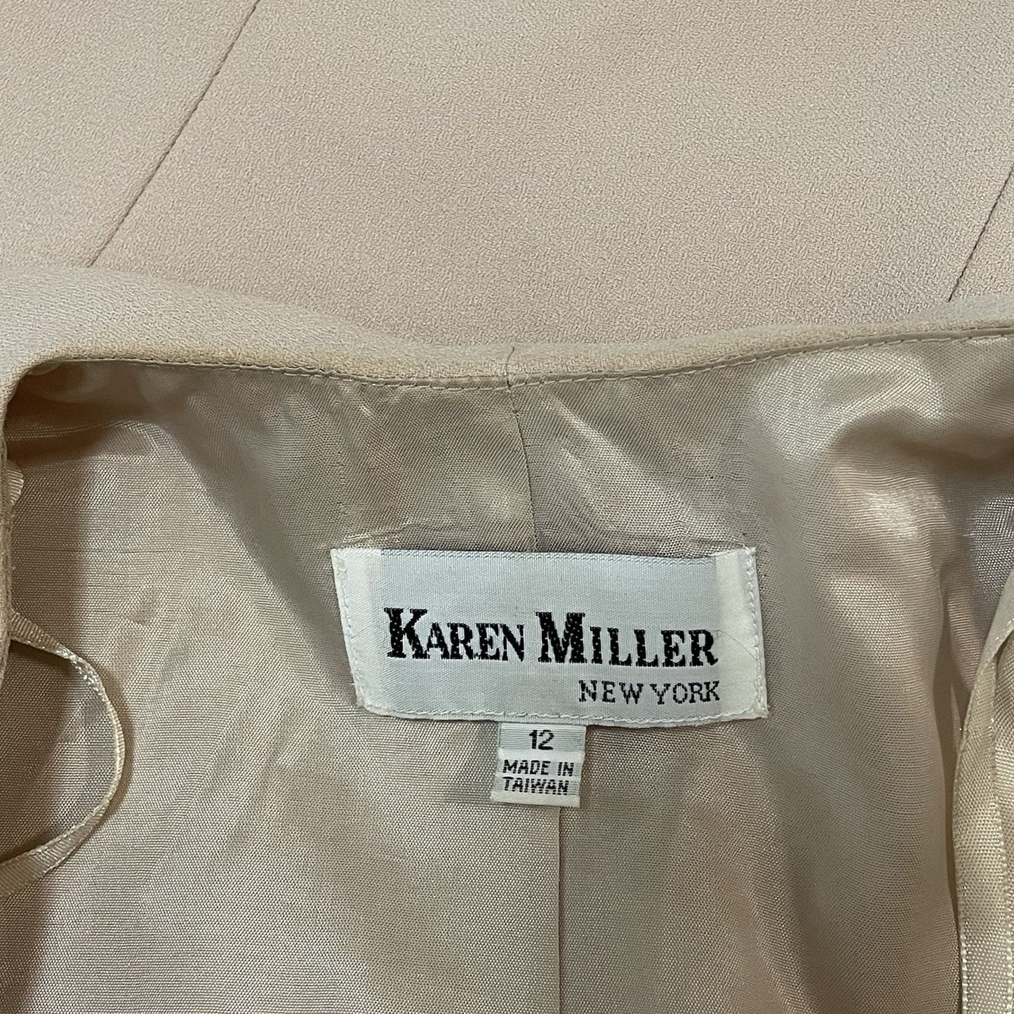 Karen Miller Beige Beaded Open Lined Shoulder Padded Cuff Accents Jacket Size 12