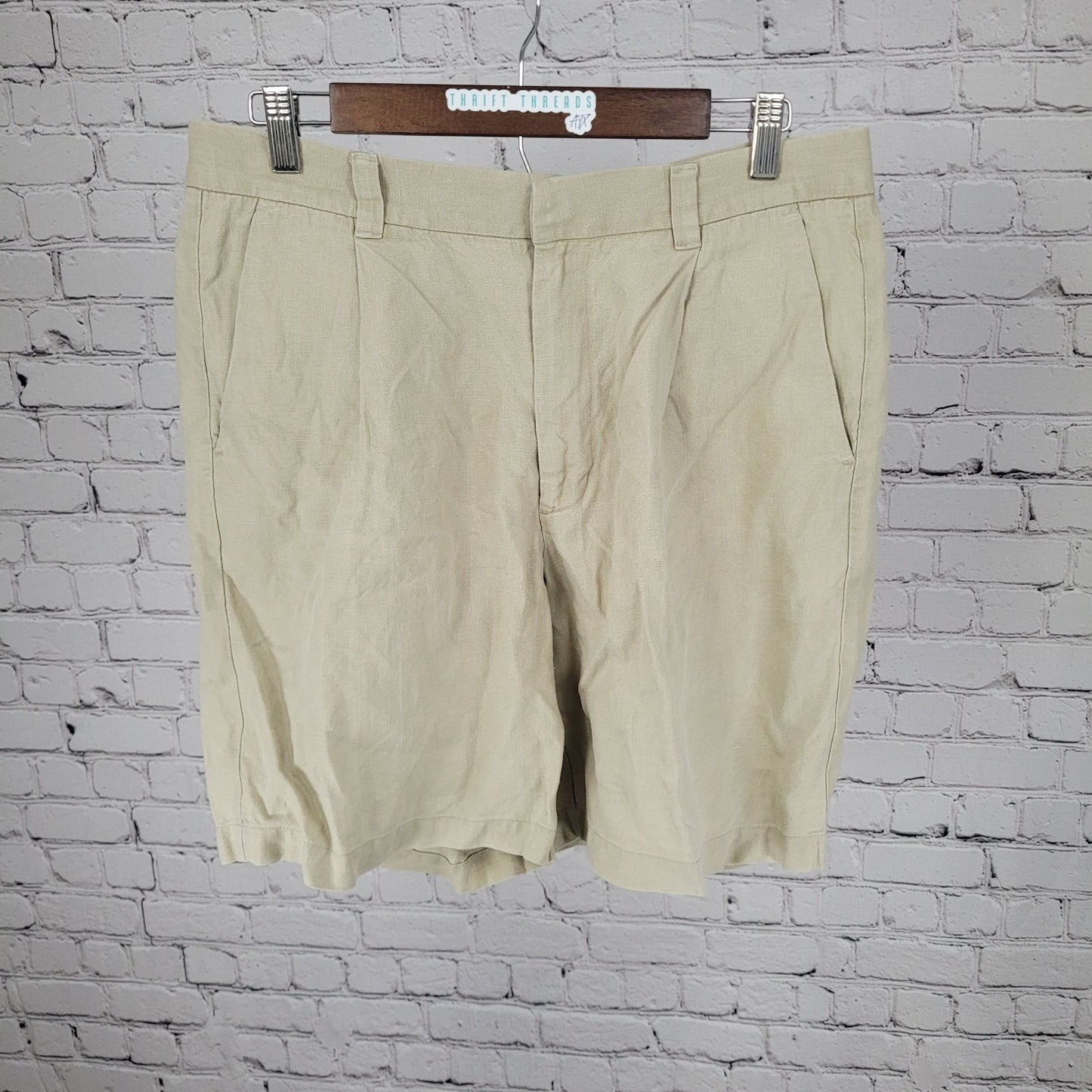 Brandini Beige 100% Linen Pleated Breathable Chino Shorts Size 33 (33x7.5)