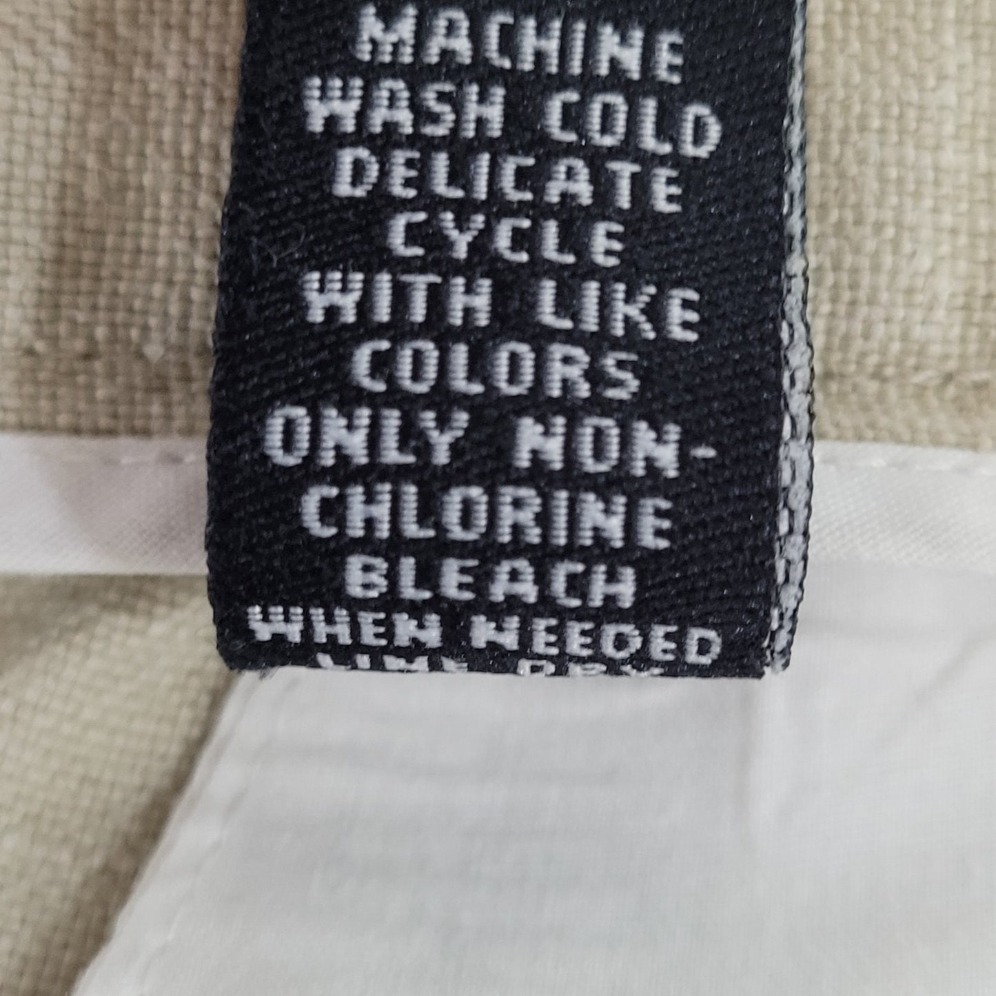 Brandini Beige 100% Linen Pleated Breathable Chino Shorts Size 33 (33x7.5)