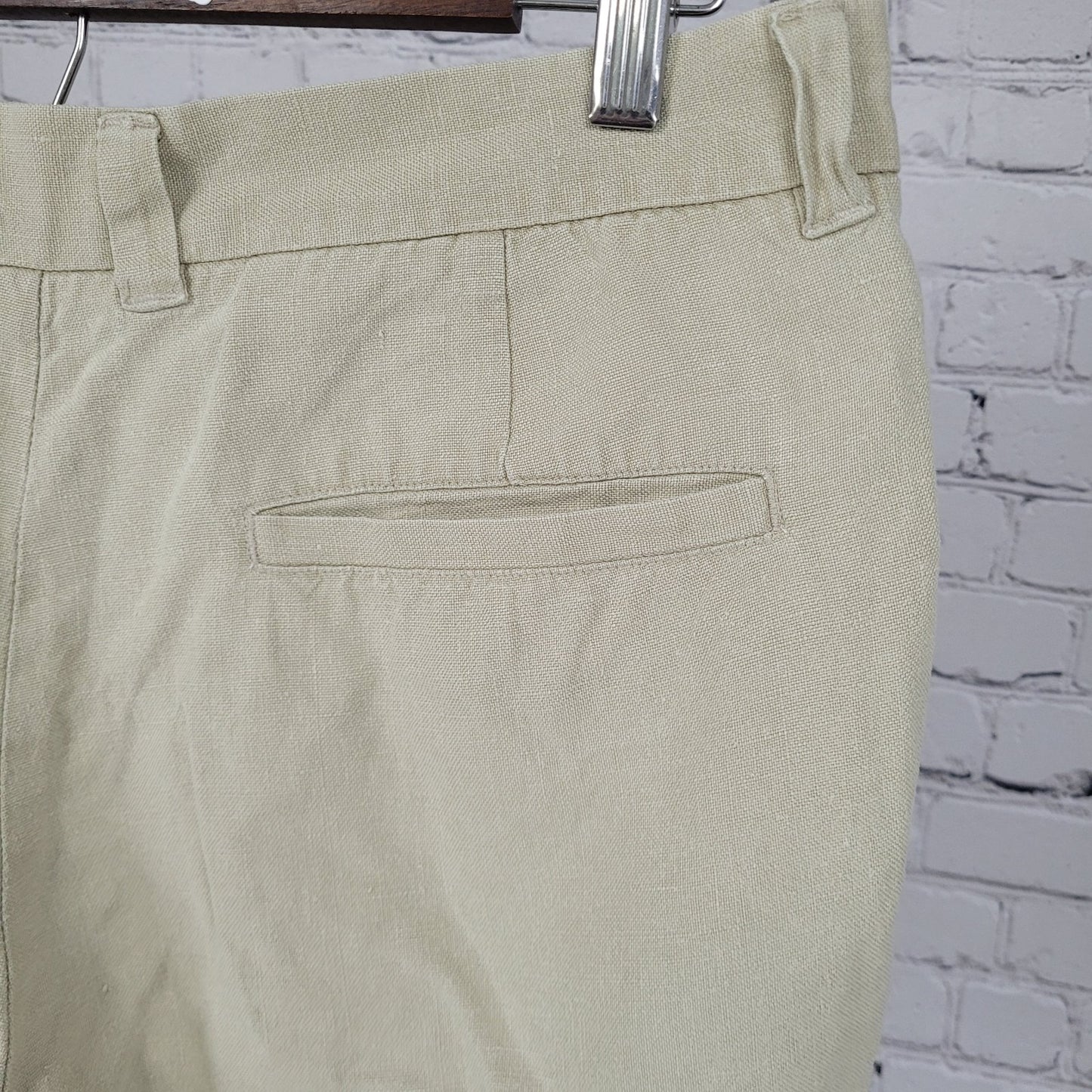 Brandini Beige 100% Linen Pleated Breathable Chino Shorts Size 33 (33x7.5)