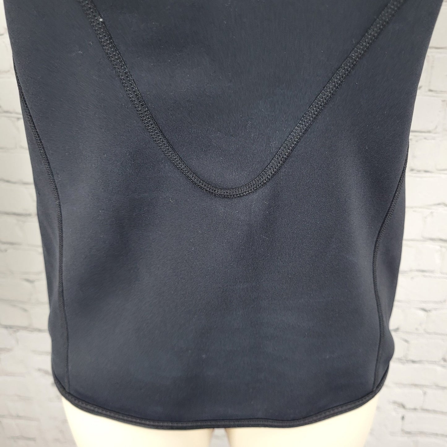 Neosport Black 1.5mm XSPAN Stretch Pullover Short Sleeve Wetsuit Top Size 10