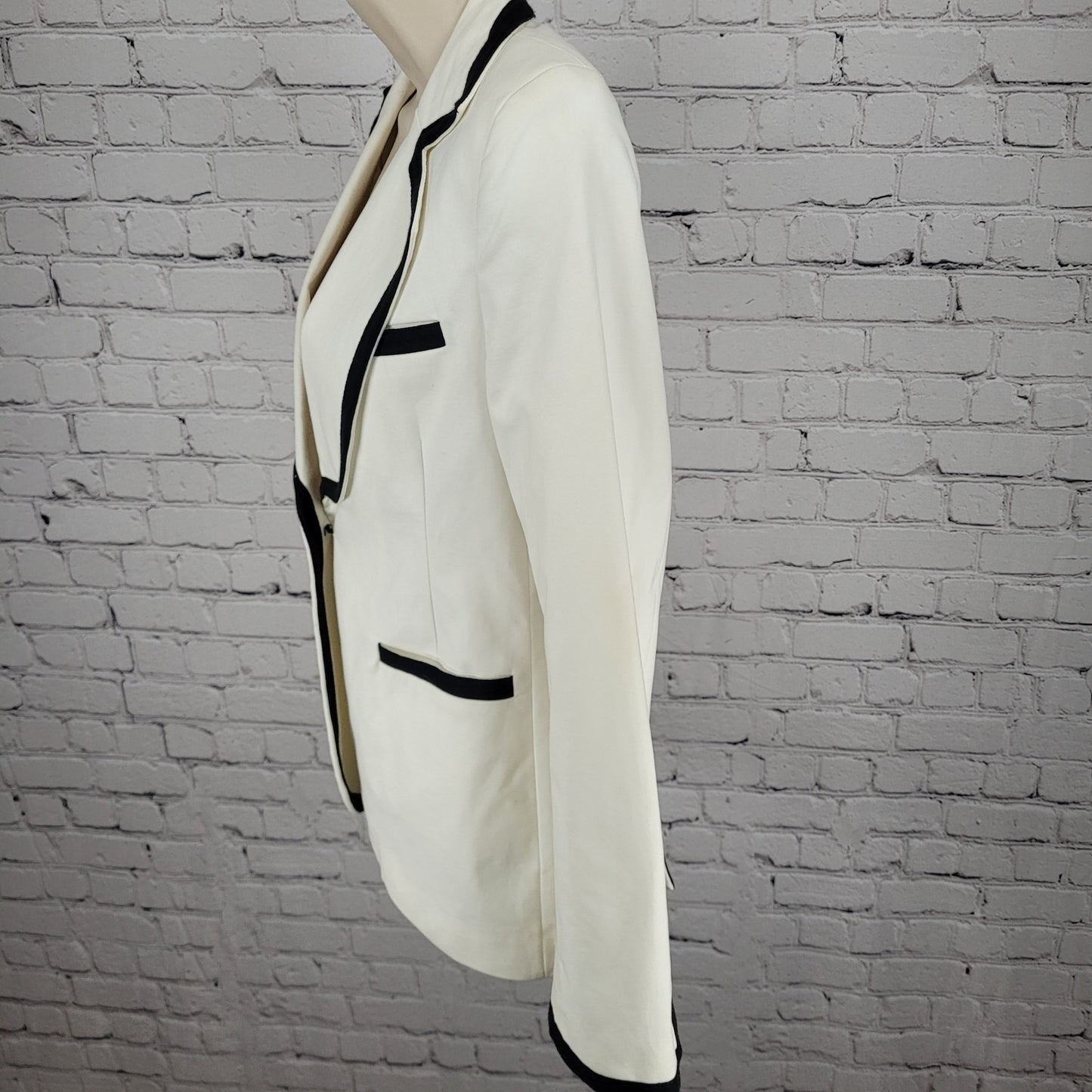 William Rast Ivory & Black 1 Button Double Vented Blazer Jacket Size Small S