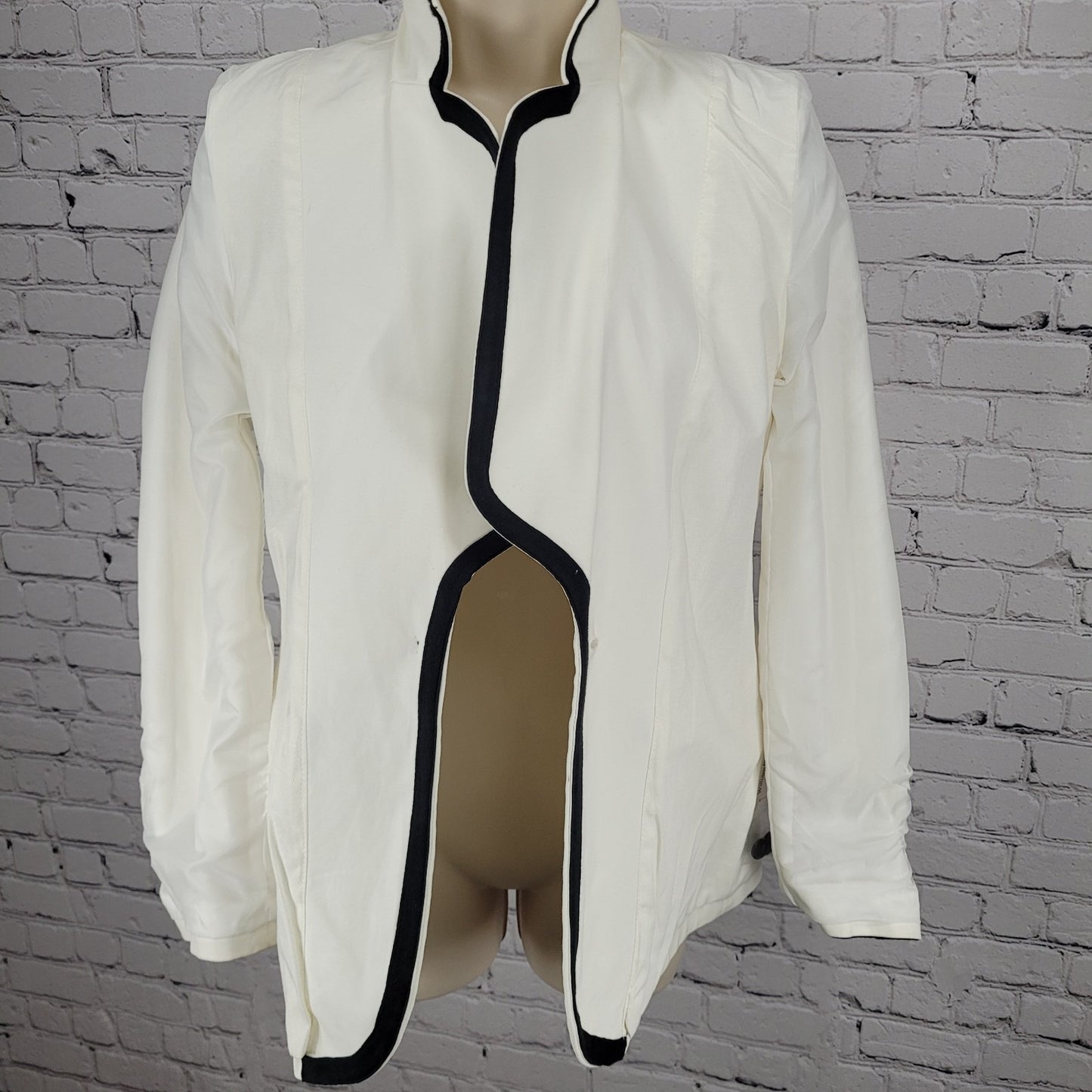 William Rast Ivory & Black 1 Button Double Vented Blazer Jacket Size Small S