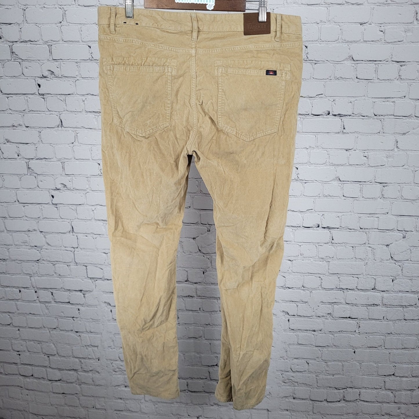 Faherty Tan Organic Cotton Corduroy Stretch Straight Leg Chino Pants 35 (35x33)