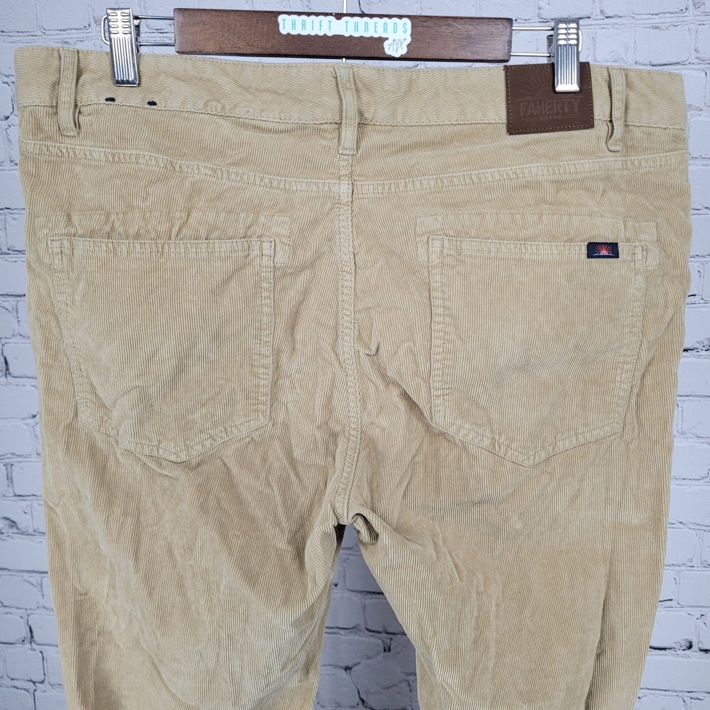 Faherty Tan Organic Cotton Corduroy Stretch Straight Leg Chino Pants 35 (35x33)