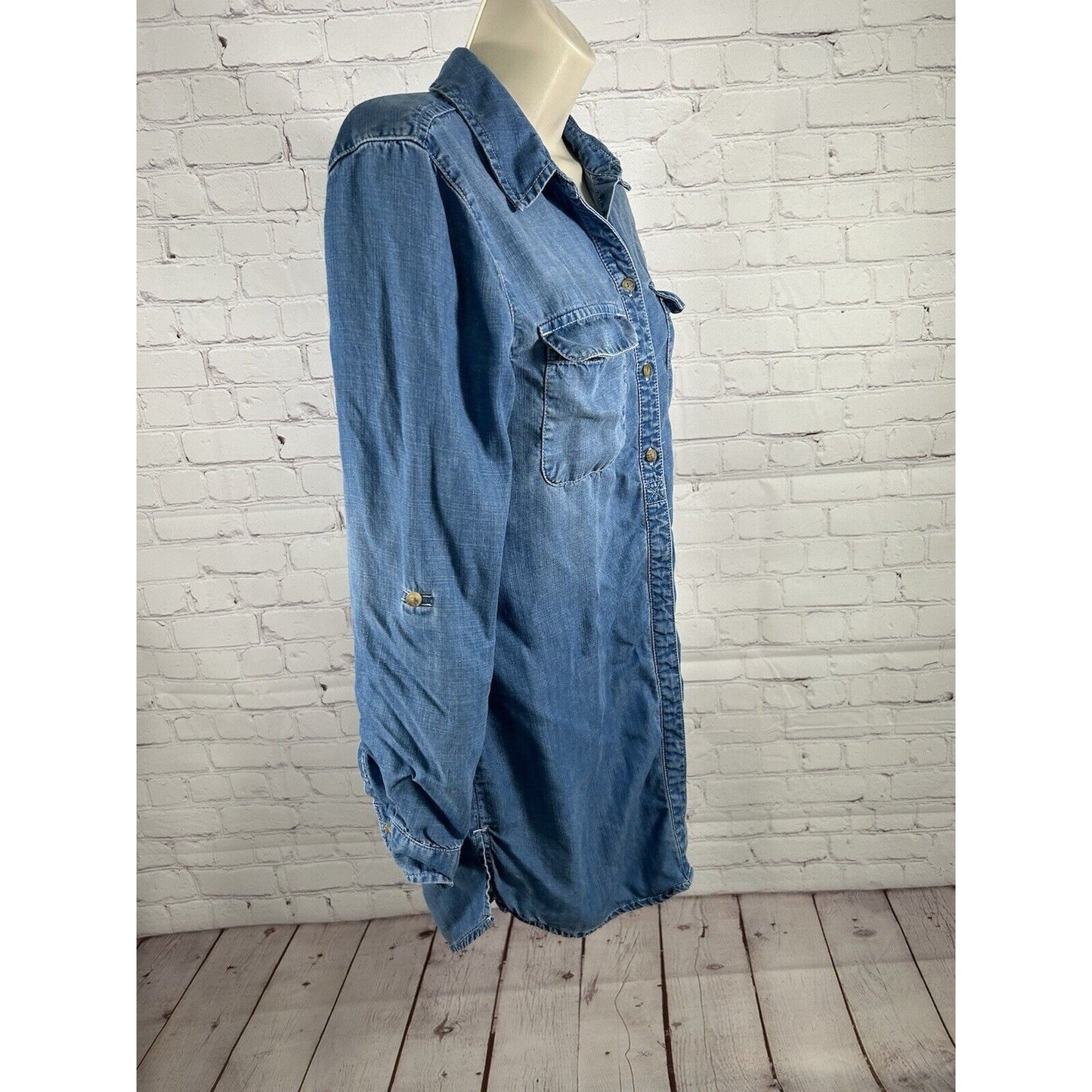 Chico’s Light Wash Button Up Roll Tab Long Sleeve Tunic Lyocell Women’s XS
