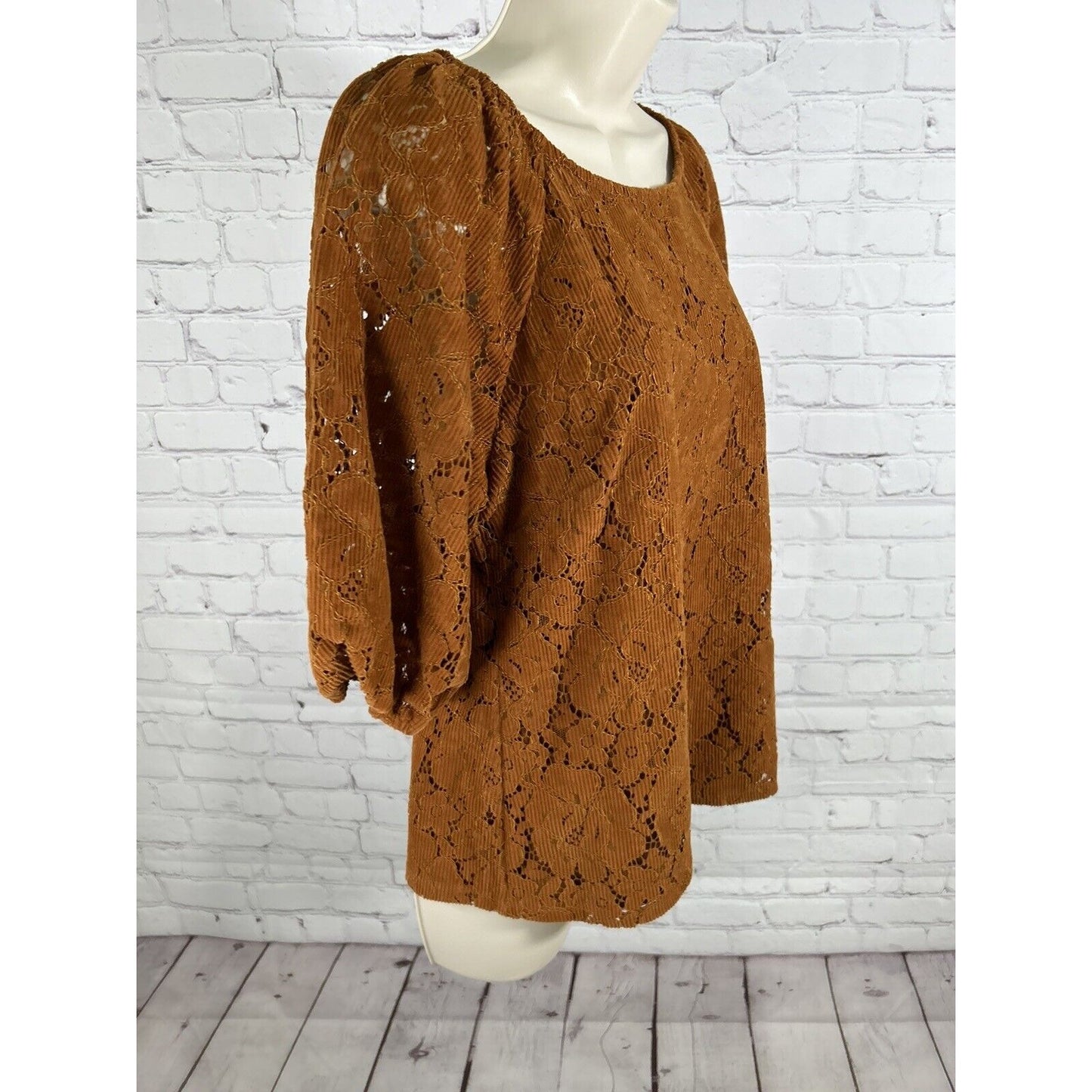 Anthropologie’s Dolan Left Coast Burnt Orange Balloon Sleeve Corduroy Blouse S