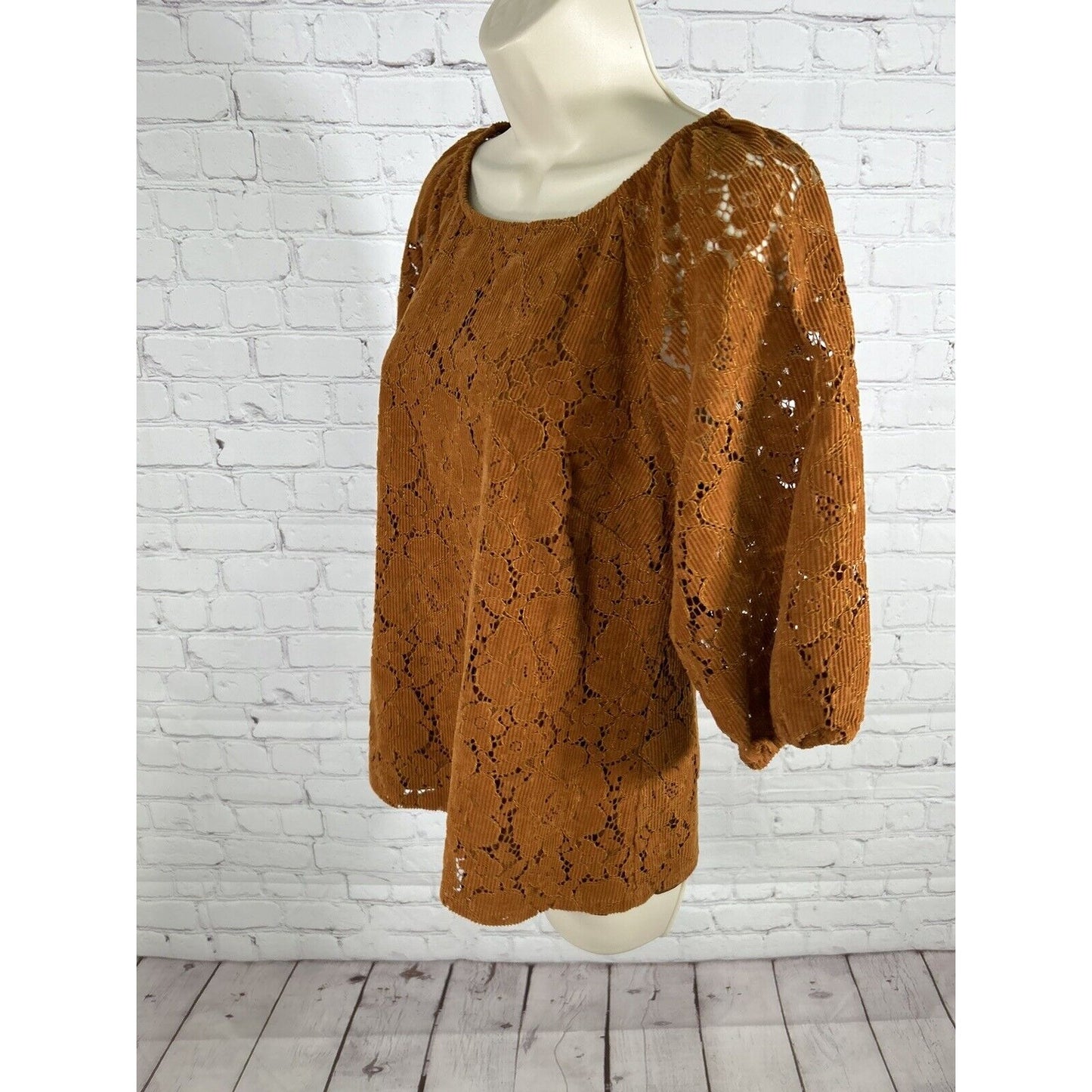 Anthropologie’s Dolan Left Coast Burnt Orange Balloon Sleeve Corduroy Blouse S