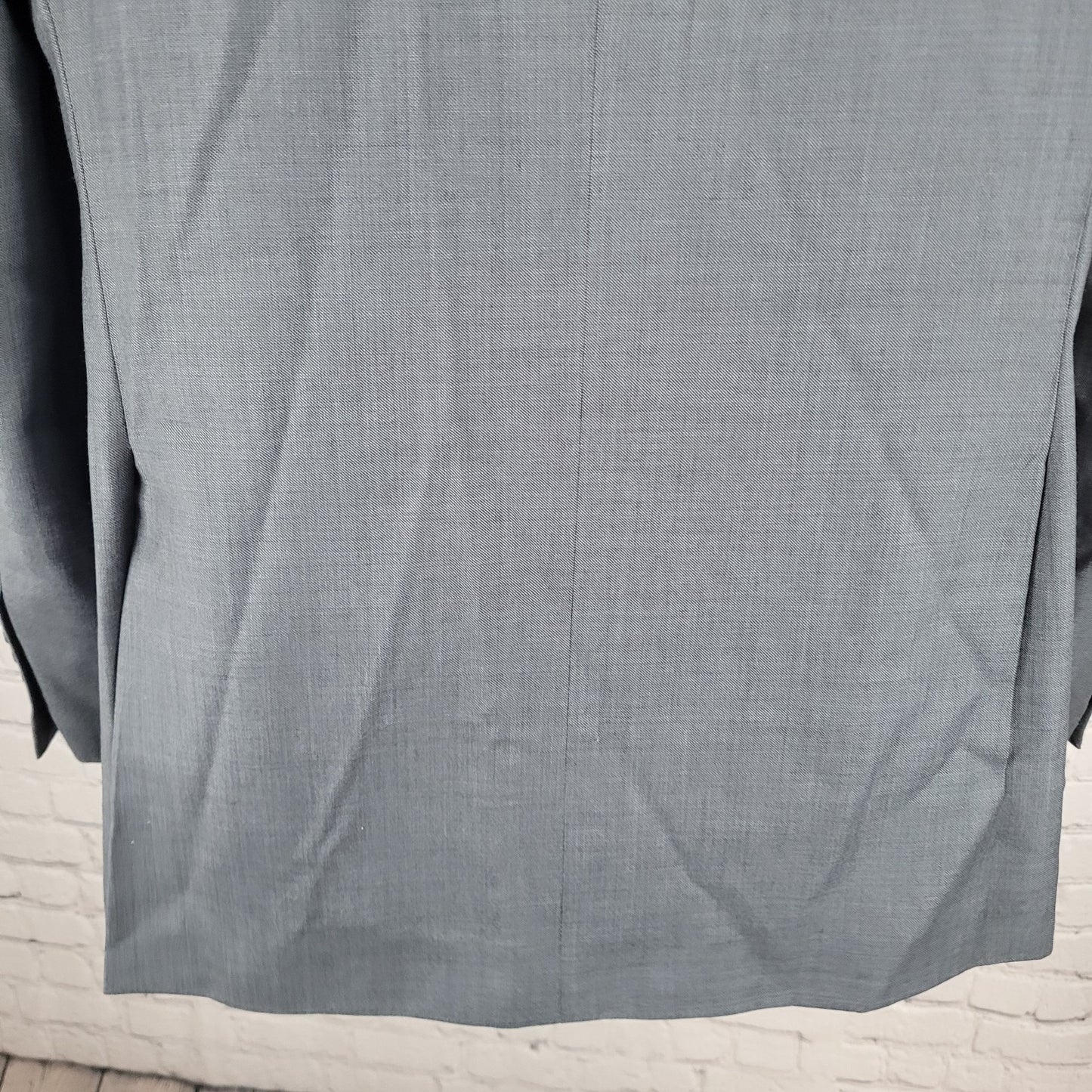Jos A Bank Traveler Grey 100% Wool Tailored Fit 2 Button Notch Blazer Size 40L