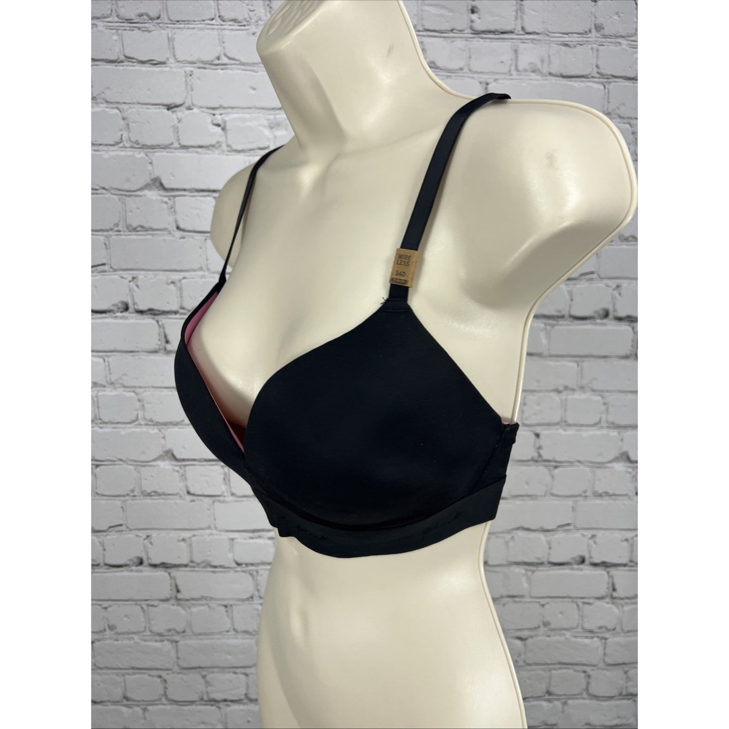 NWOT PINK Victorias Secret Black Wear Everywhere Push-up Wireless Padded Bra 34D