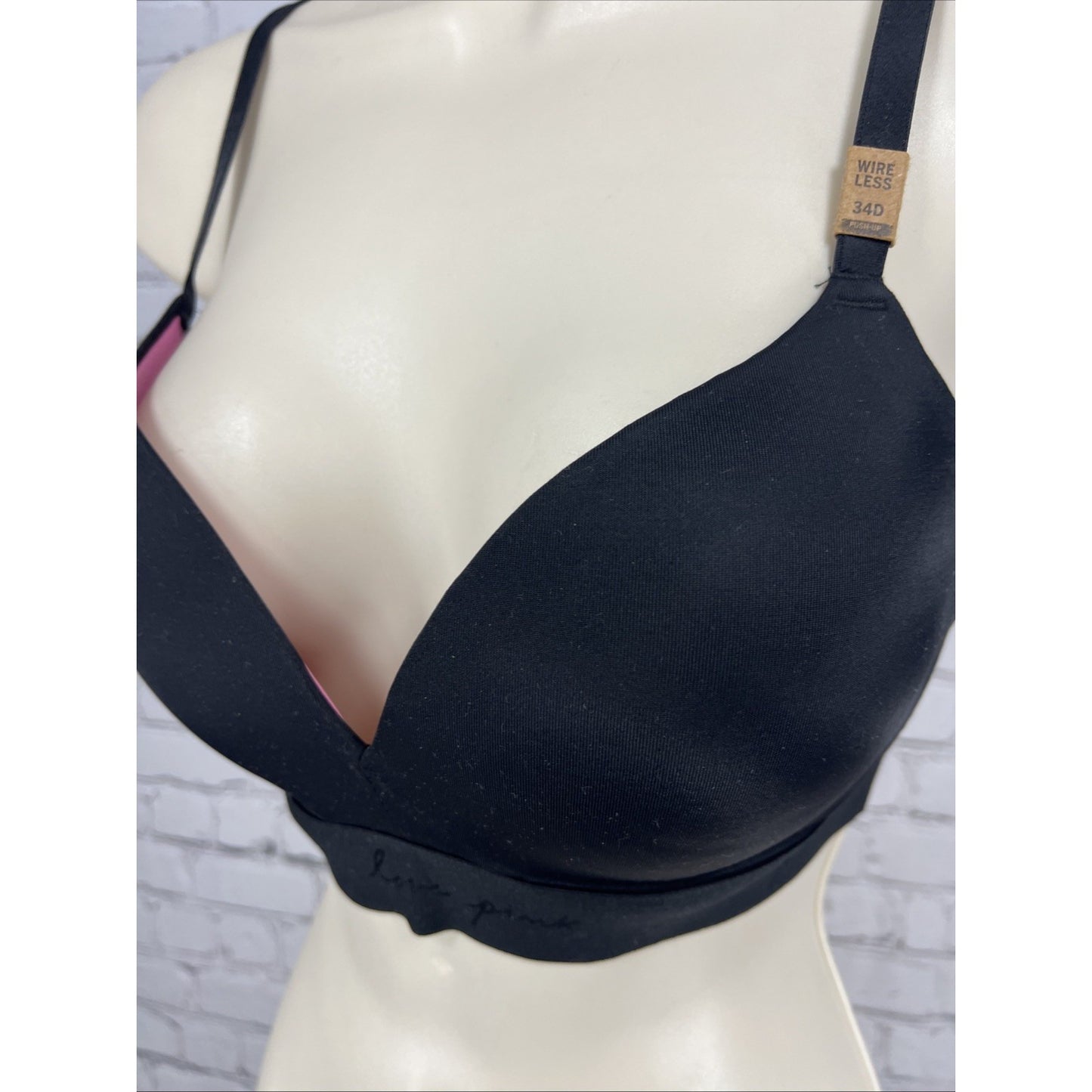 NWOT PINK Victorias Secret Black Wear Everywhere Push-up Wireless Padded Bra 34D