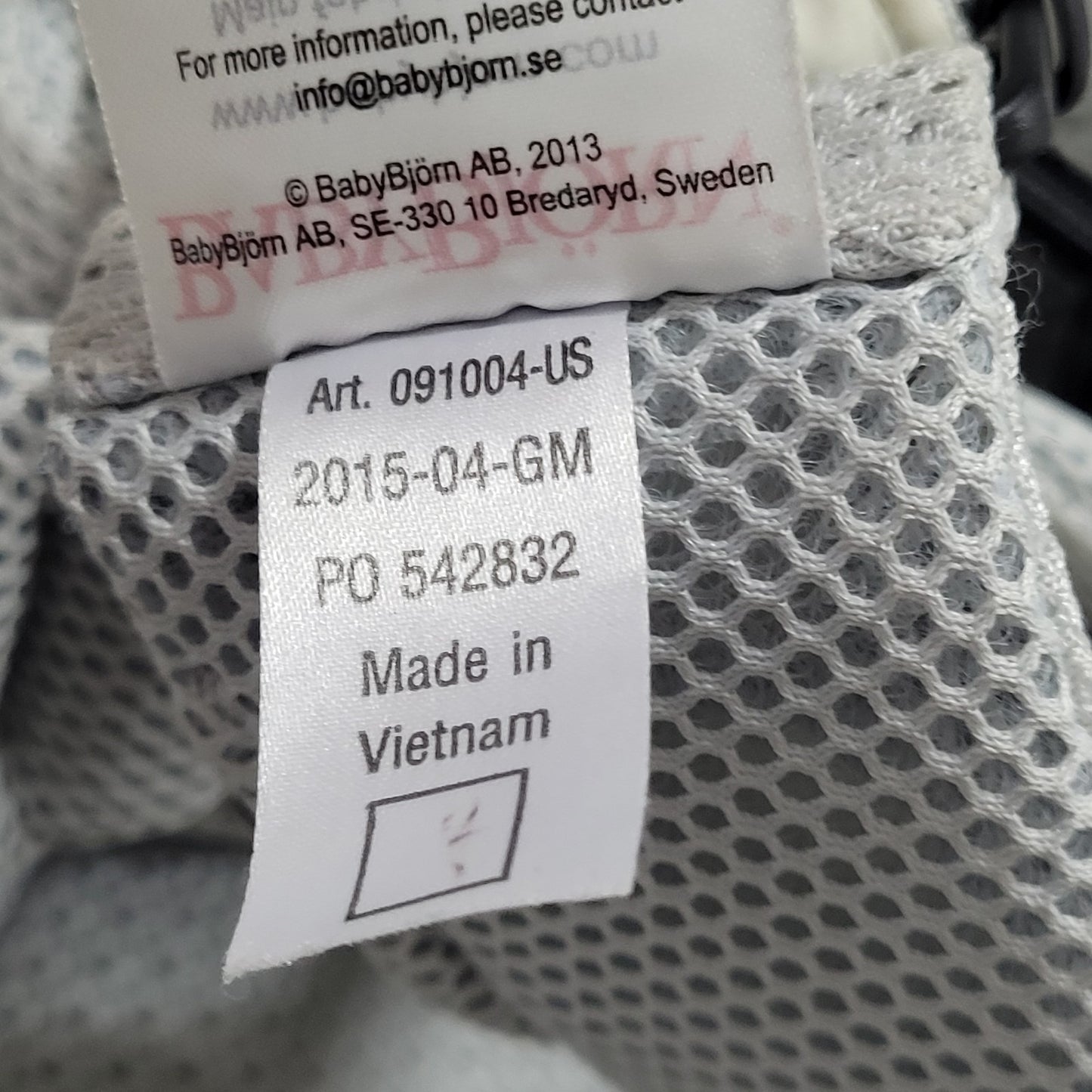 Baby Bjorn Grey Cotton Mesh Adjustable Baby Infant Child Carrier 8-33lbs