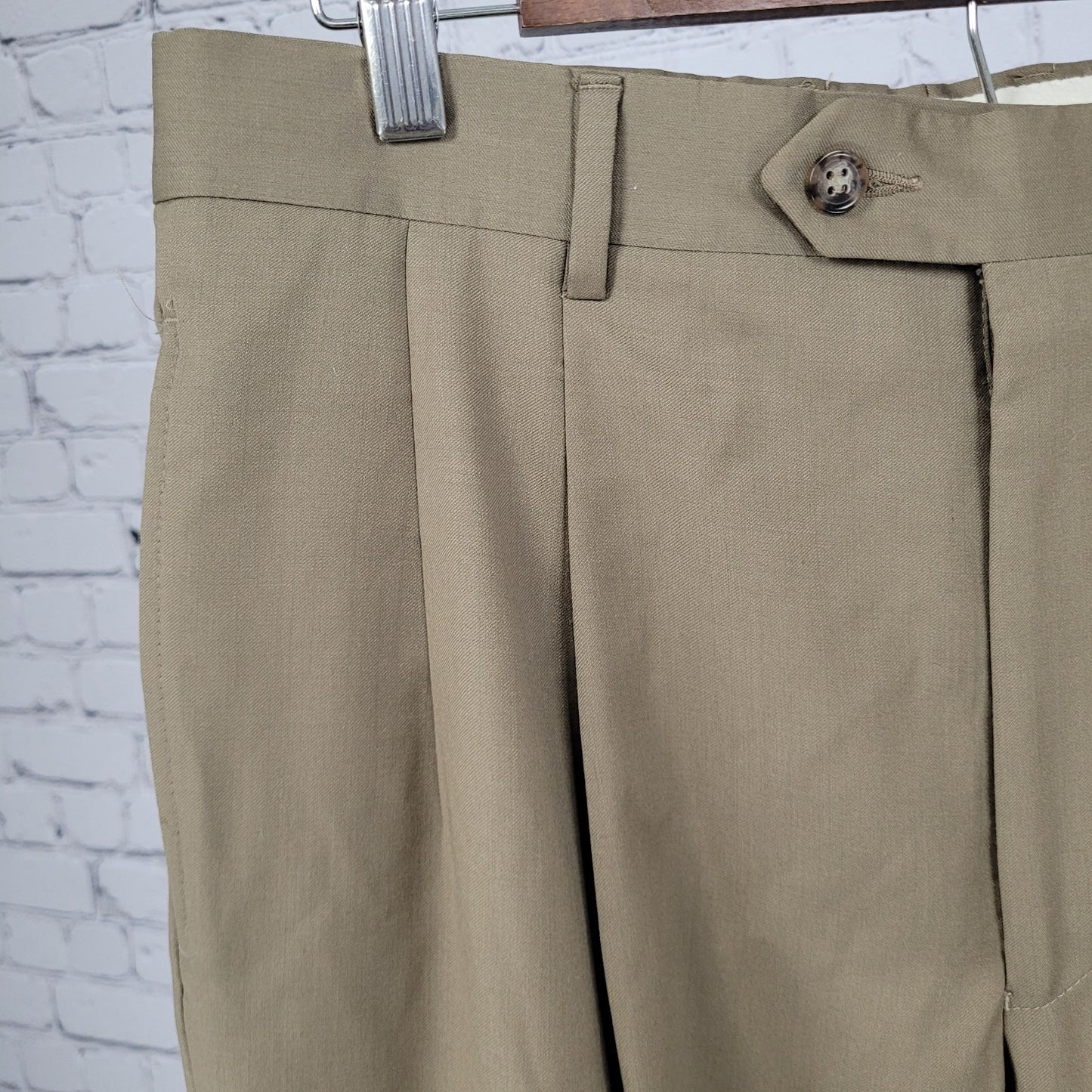 Jos A Bank Brown 100% Wool Pleated Cuffed Straight Dress Pants Size 34 (32x30.5)