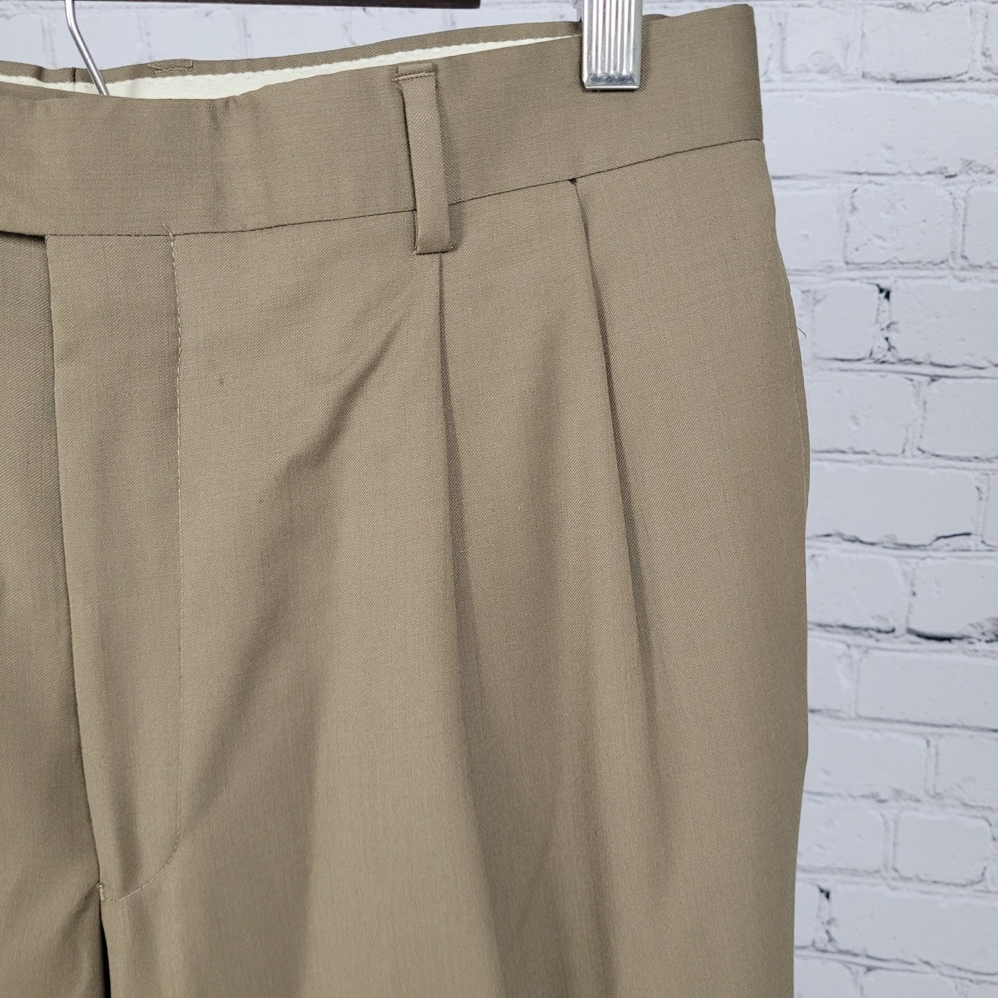 Jos A Bank Brown 100% Wool Pleated Cuffed Straight Dress Pants Size 34 (32x30.5)