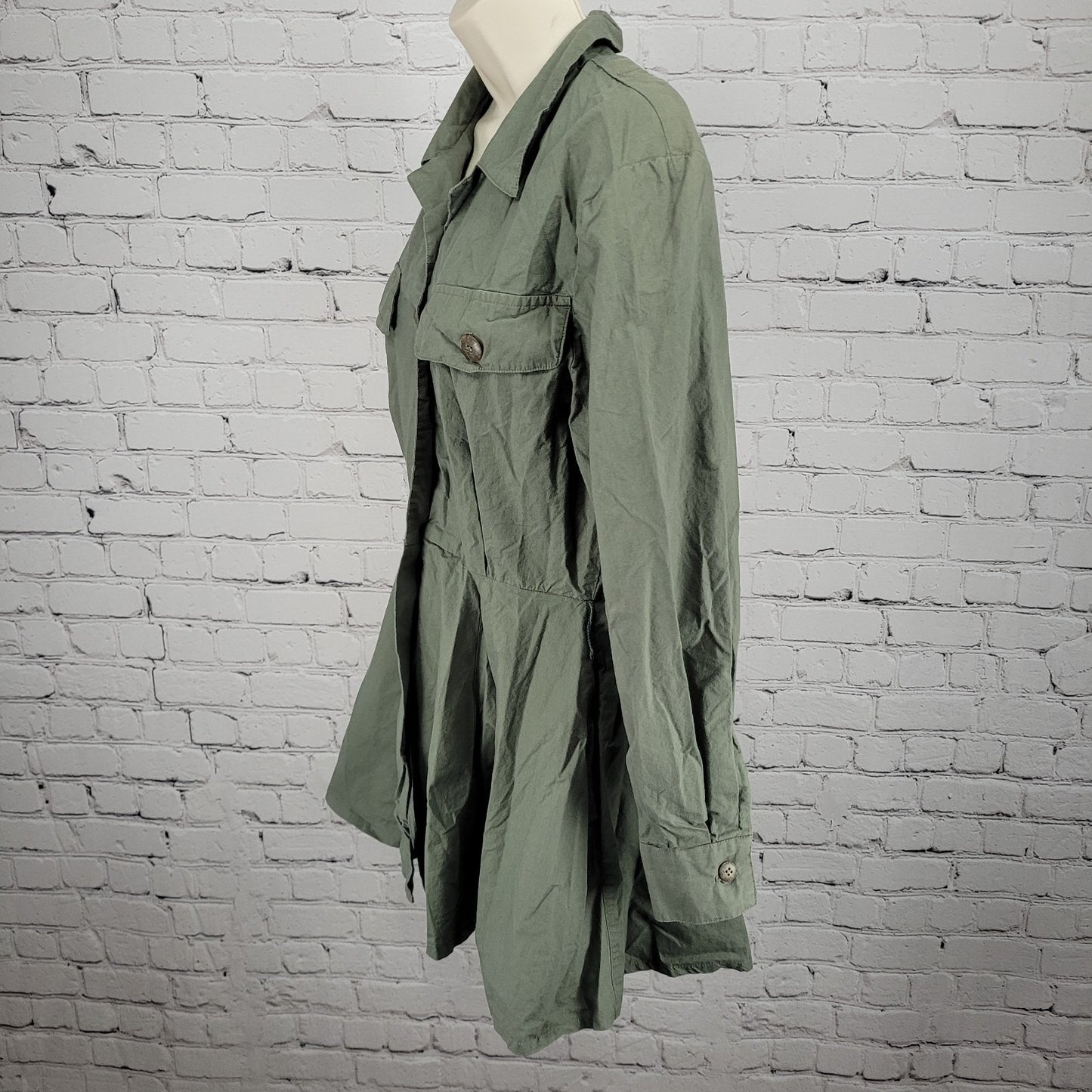 Neiman Marcus Gordon Henderson Green Long Sleeve Drop Waist Shirt Top USA 8