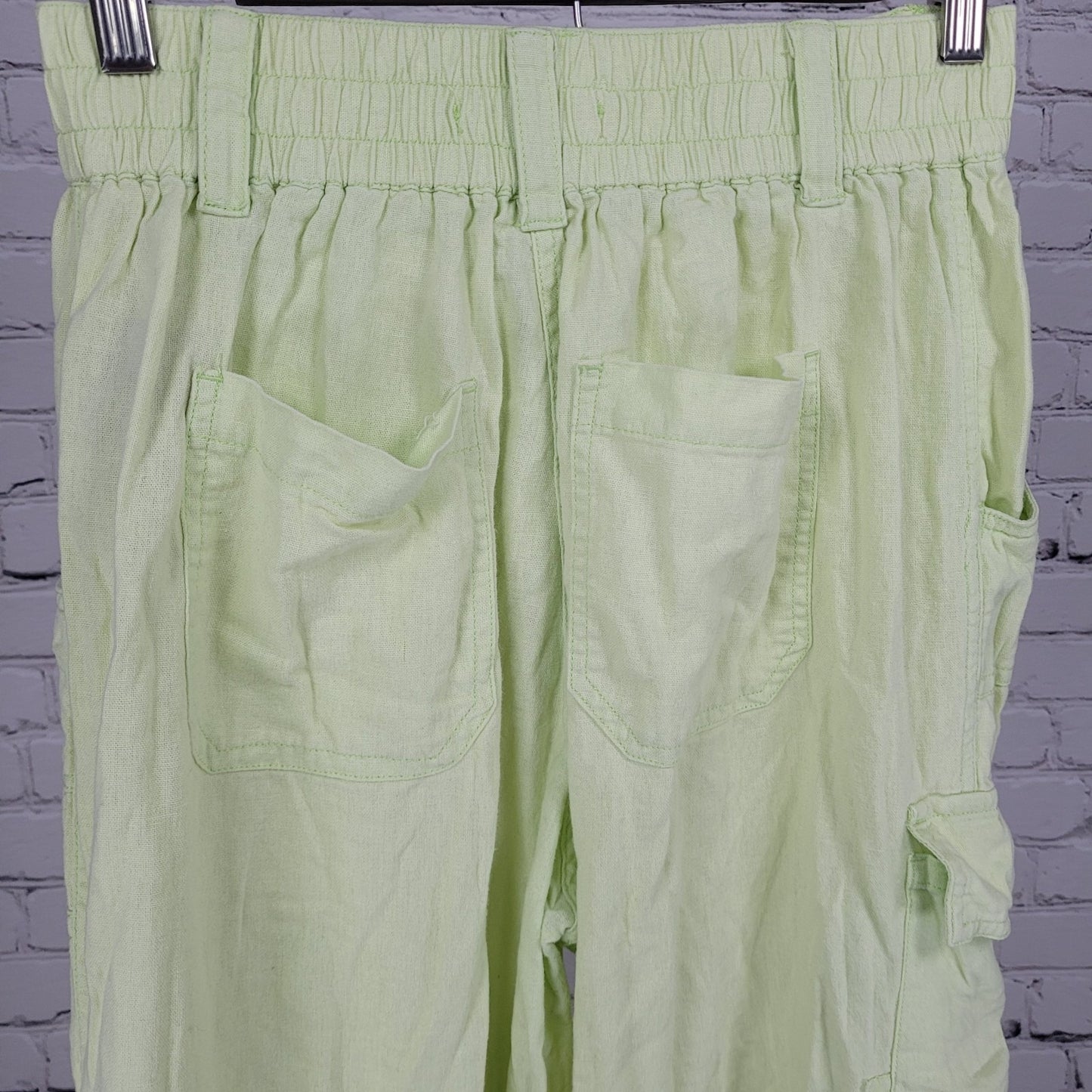 Urban Outfitters Green Linen Blend High Rise Cargo Cropped Pants Small S (26x24)
