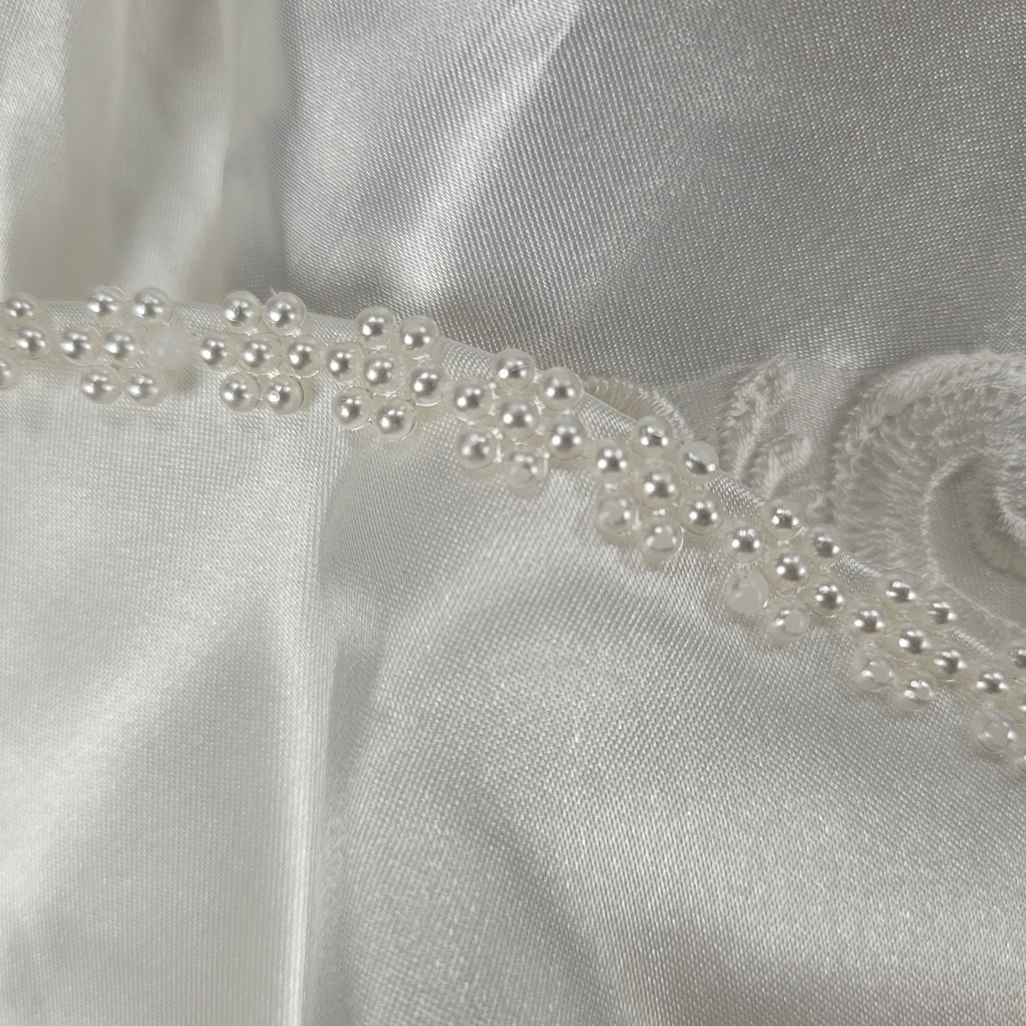 VTG Bonny Satin Embroidered Beaded Bow Long Puff Sleeve Wedding Dress Gown 12