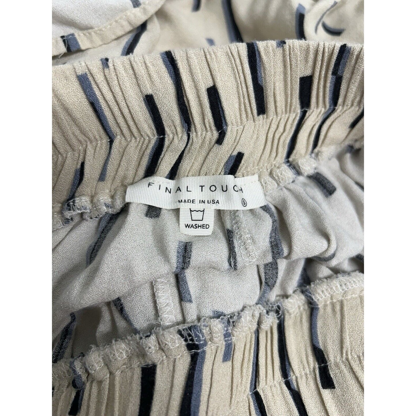 Final Touch Beige Blue Black Lines Elastic Waist High Rise Women’s Shorts S