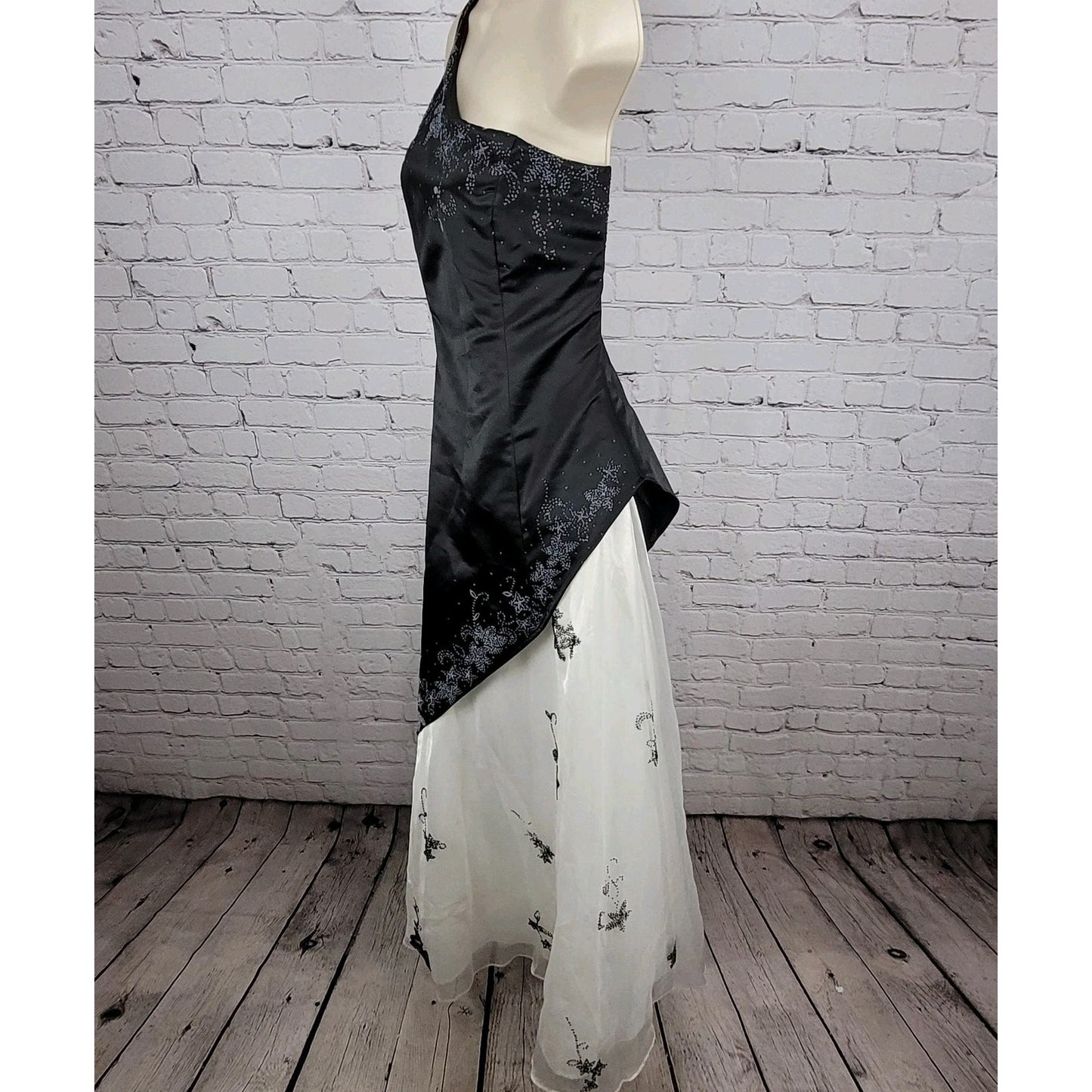 VTG Rebecca Black White Satin Beaded One Shoulder Evening Dress USA Small S