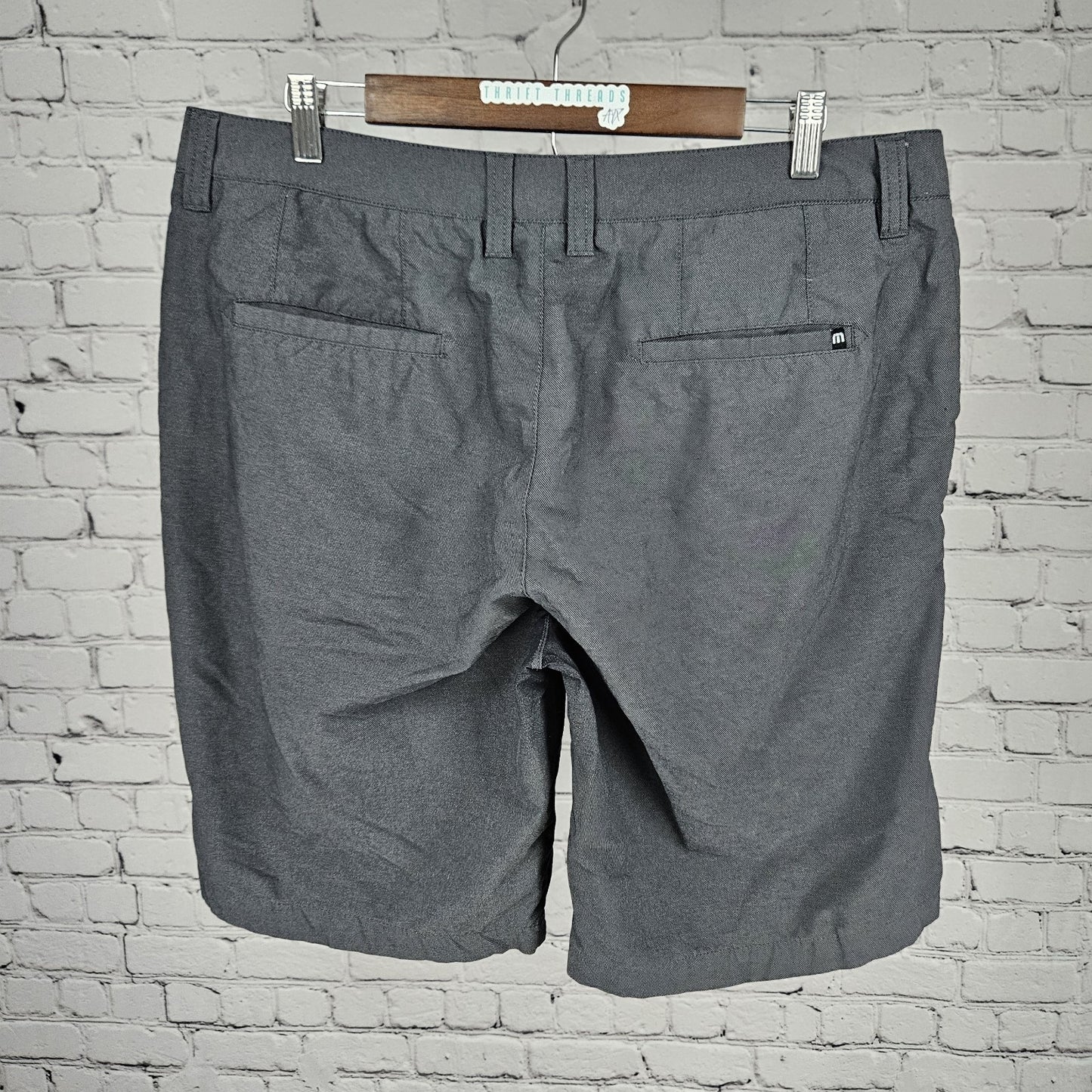Travis Mathew Grey Casual Lightweight Stretch Golf Shorts 36 (36x10.5)