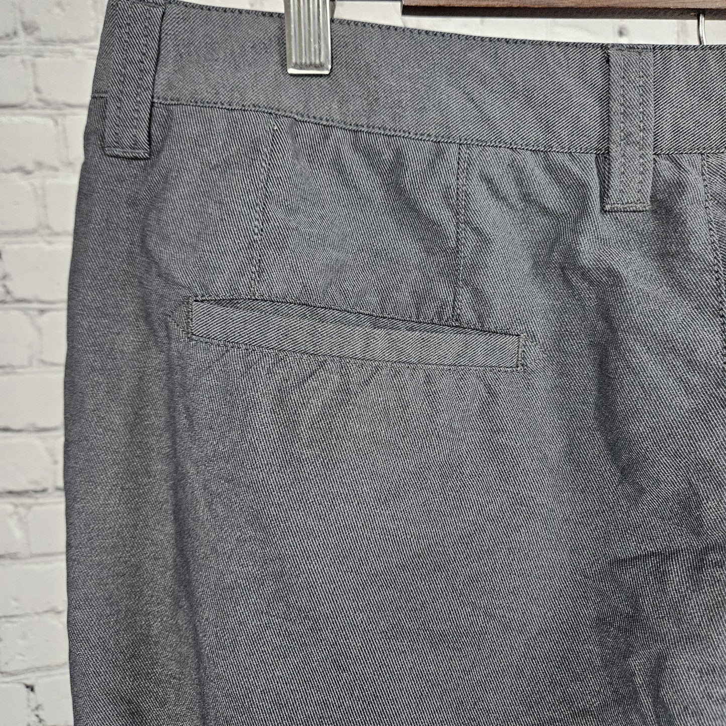 Travis Mathew Grey Casual Lightweight Stretch Golf Shorts 36 (36x10.5)