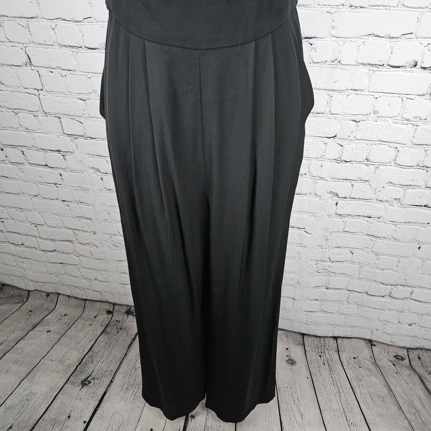 Catherine Malandrino Black Silk Stretch Wrap V-Neck Tie Back Wide Leg Jumper 0