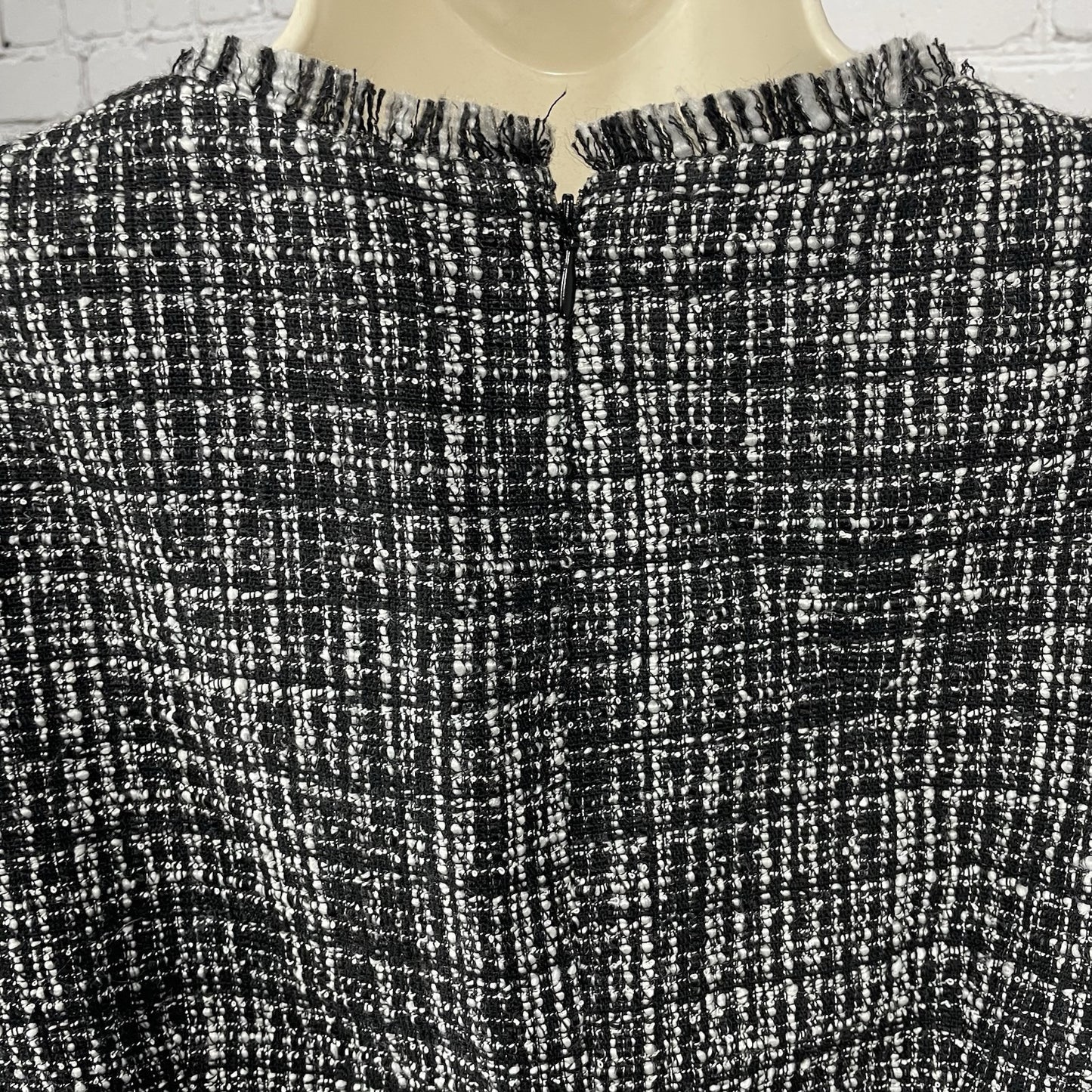 Karl Lagerfield Paris Black White Metallic Tweed Sheath Dress Zip Lined Size 6