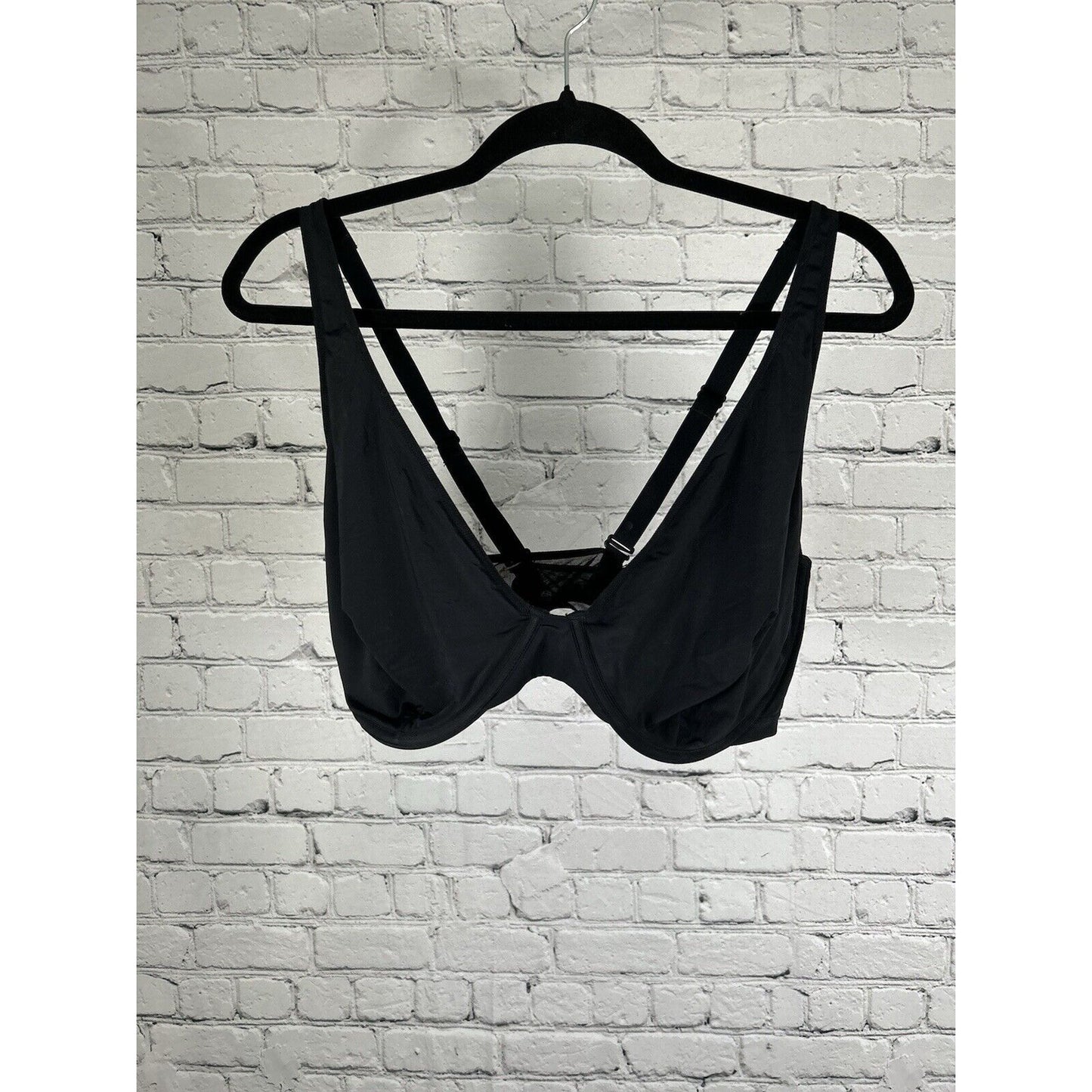 Parade Underwire Lightly Lined Convertible Straps Black Bra Women’s 44G