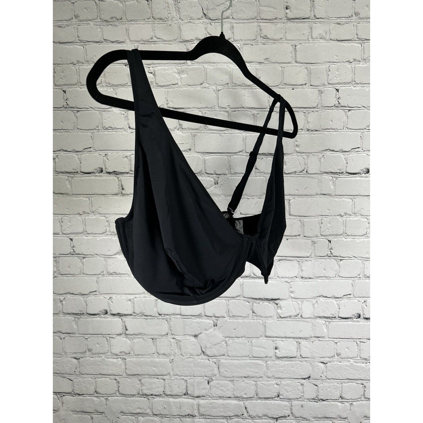 Parade Underwire Lightly Lined Convertible Straps Black Bra Women’s 44G