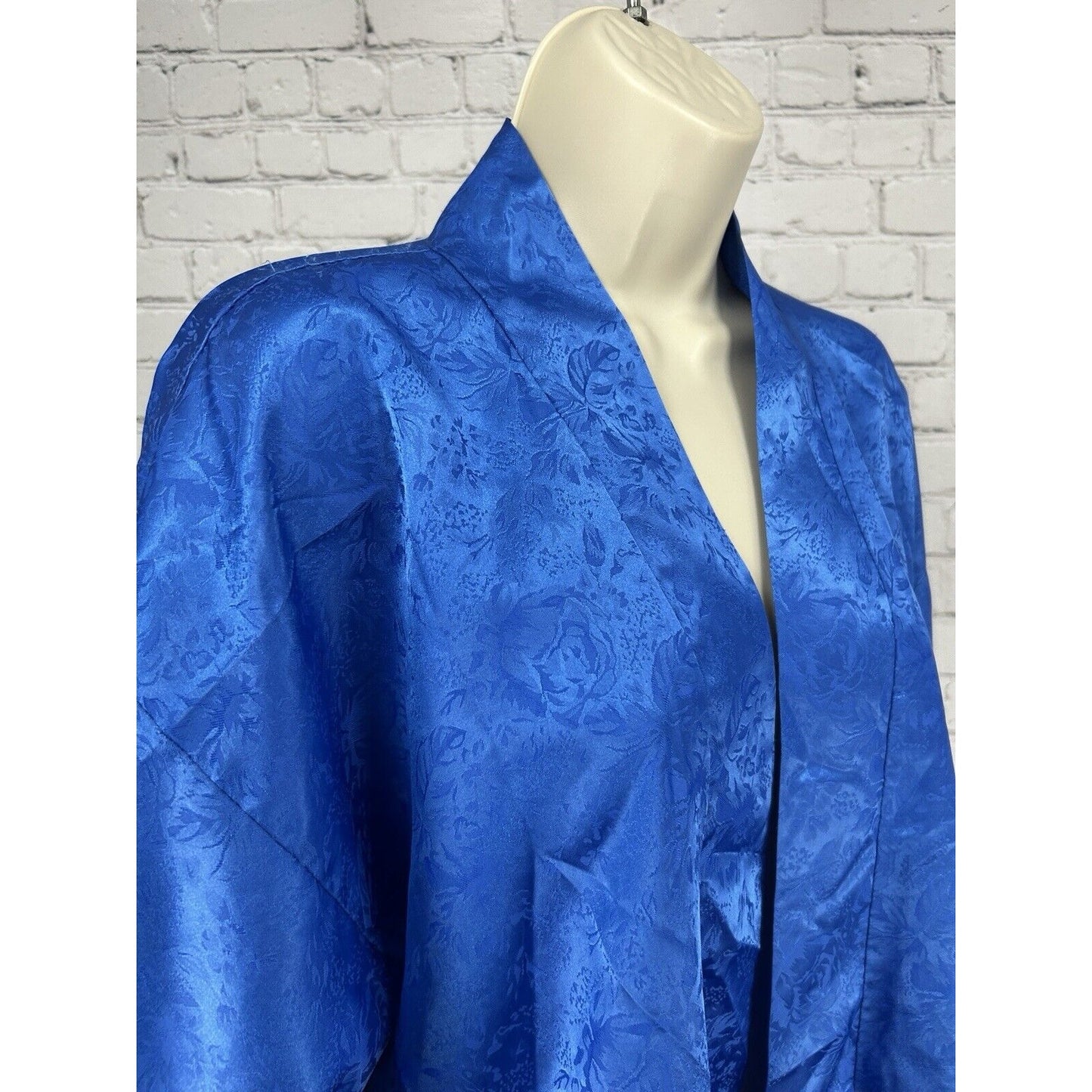 VTG California Dynasty Blue Floral Mid Length Short Sleeve Robe USA Size Small S